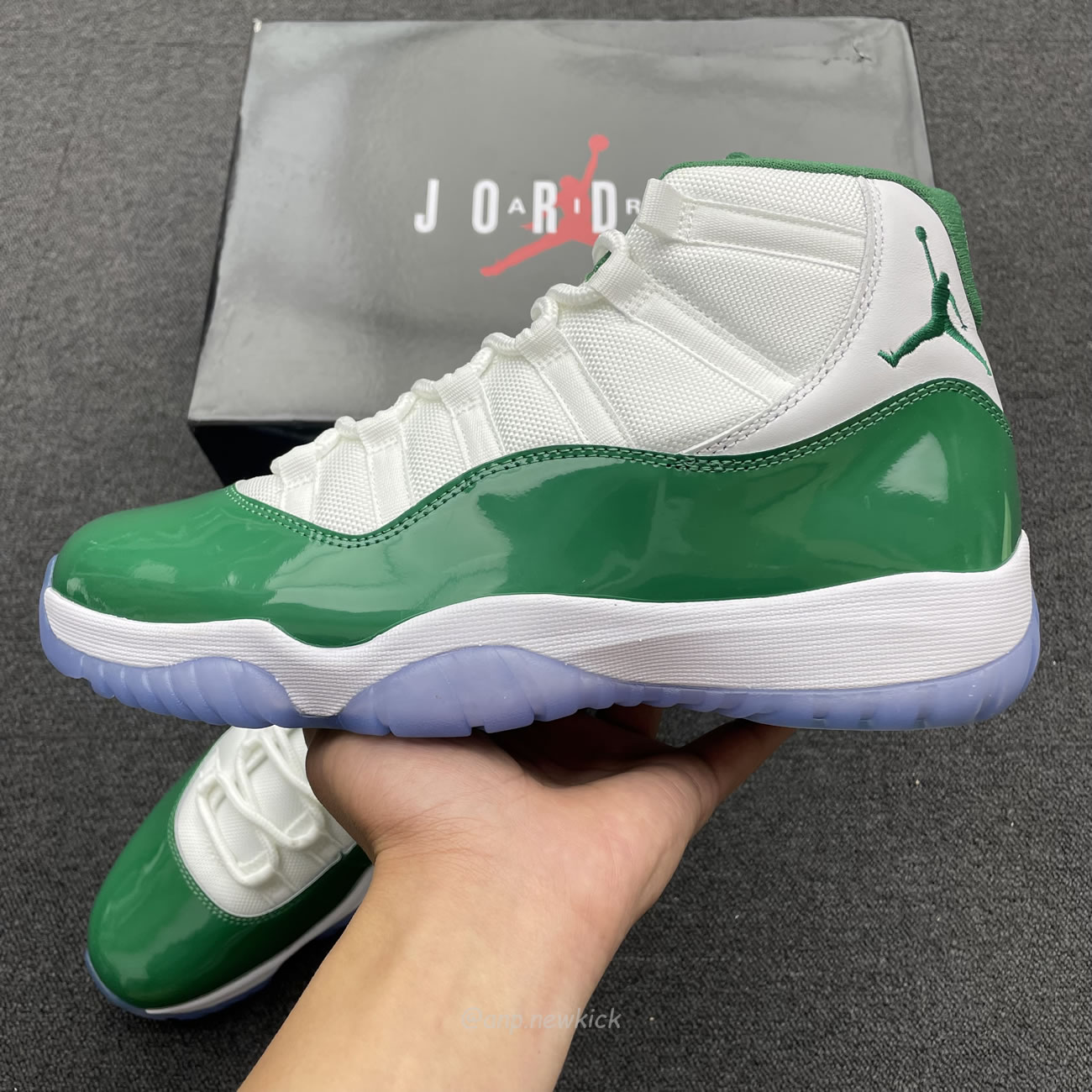 Air Jordan 11 Retro White Green Ct8012 113 (4) - www.kitistry.com Air Jordan 11 Retro White Green Ct8012 113 (4) - www.kitistry.com