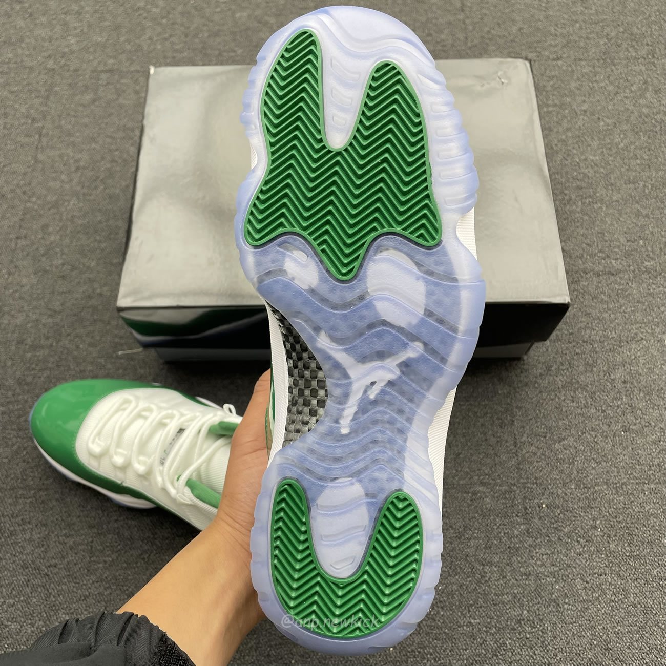 Air Jordan 11 Retro White Green Ct8012 113 (7) - www.kitistry.com Air Jordan 11 Retro White Green Ct8012 113 (7) - www.kitistry.com