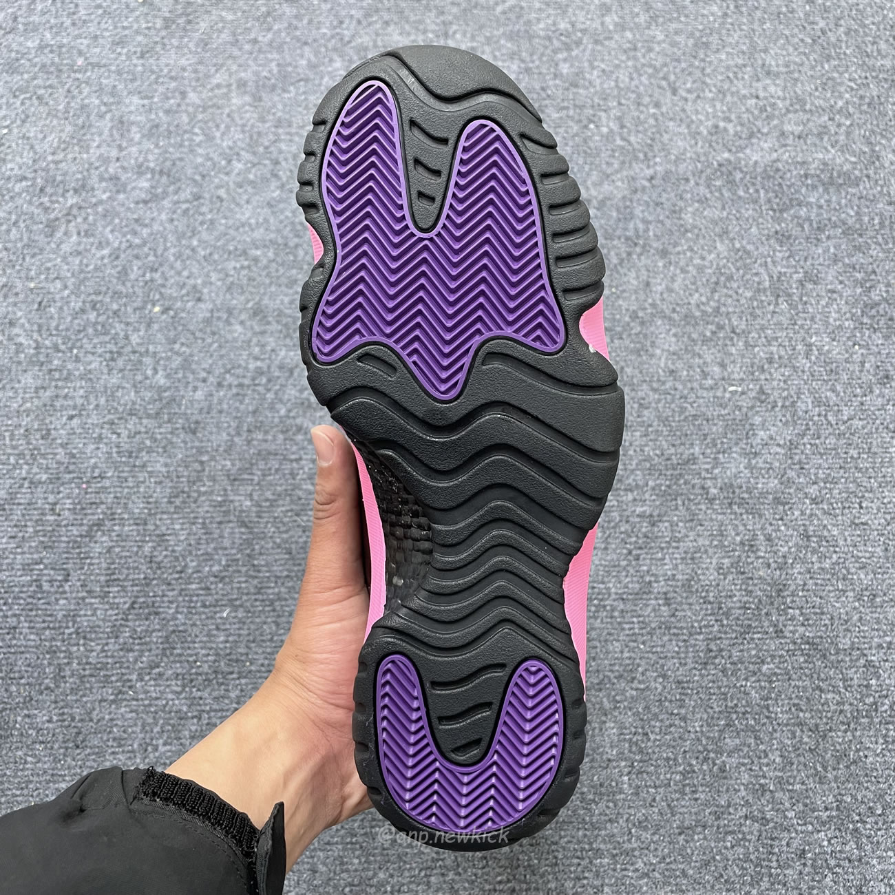 Air Jordan 11 Retro Pink Black Ct8012 500 (7) - www.kitistry.com Air Jordan 11 Retro Pink Black Ct8012 500 (7) - www.kitistry.com