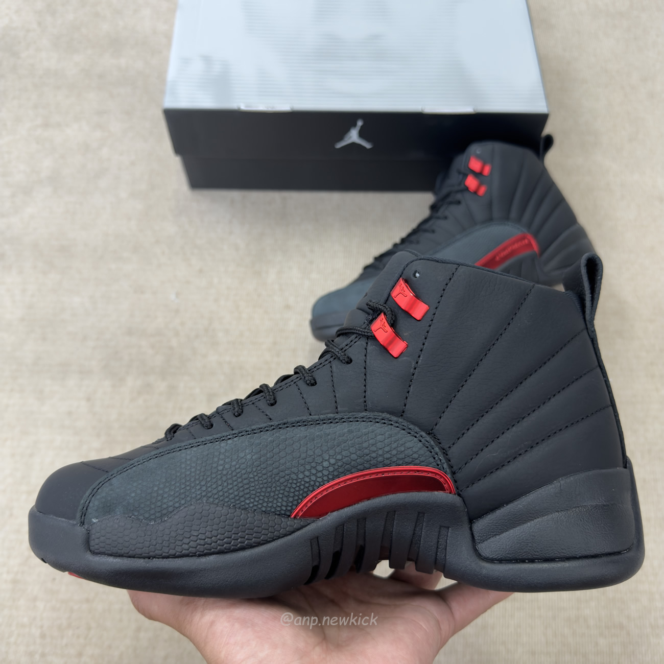 Air Jordan 12 Retro Bloodline Black Ct8013 003 (5) - www.kitistry.com Air Jordan 12 Retro Bloodline Black Ct8013 003 (5) - www.kitistry.com
