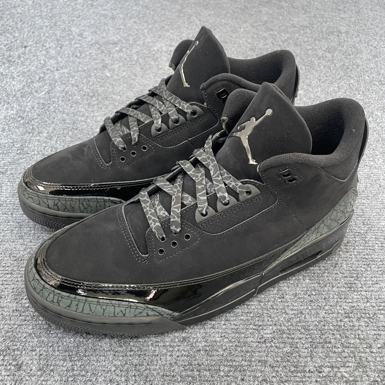 Air Jordan 3 Retro Black Cat 2025 Ct8532 001 (4) - www.kitistry.com Air Jordan 3 Retro Black Cat 2025 Ct8532 001 (4) - www.kitistry.com