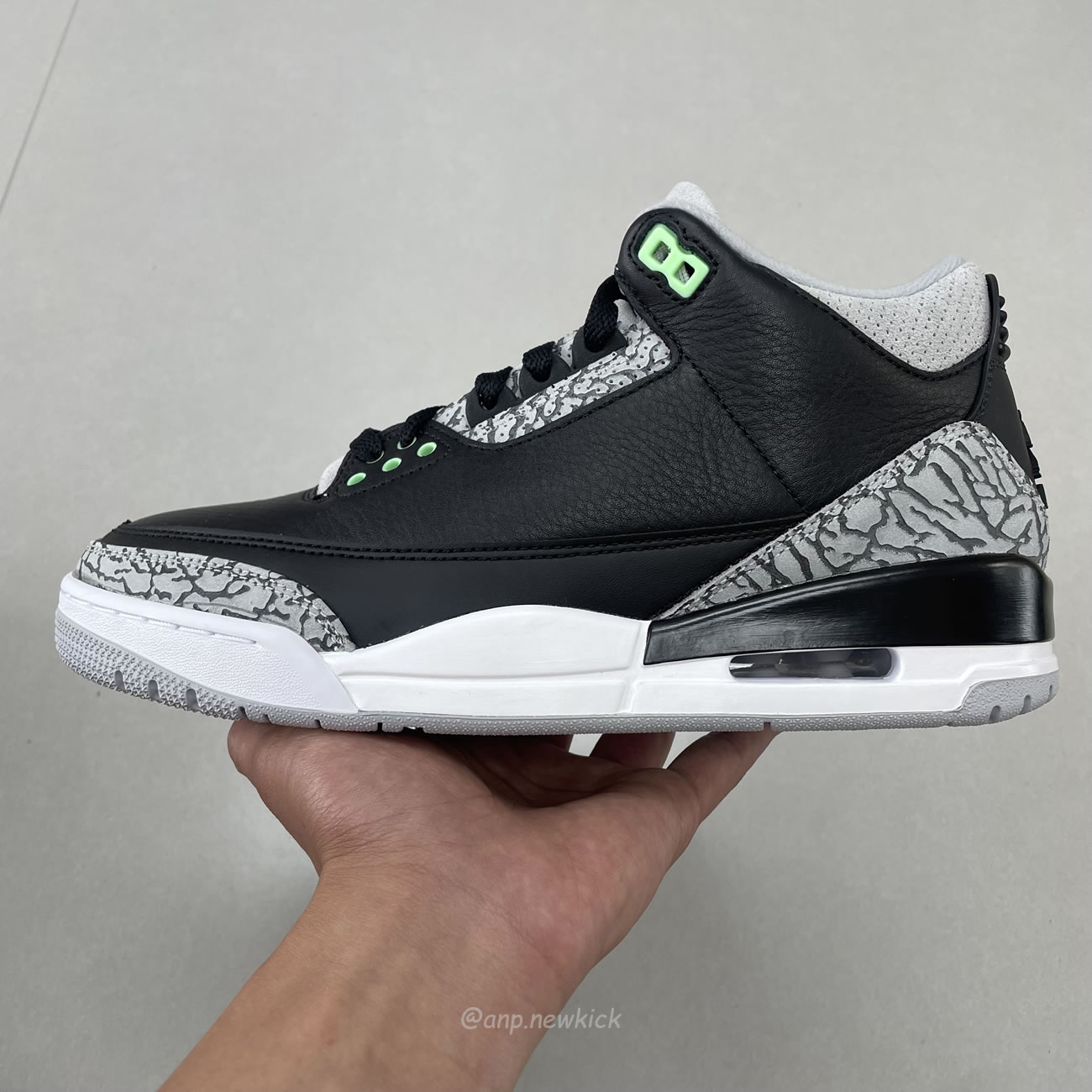 Air Jordan 3 Retro Green Glow Ct8532 031 (11) - www.kitistry.com Air Jordan 3 Retro Green Glow Ct8532 031 (11) - www.kitistry.com