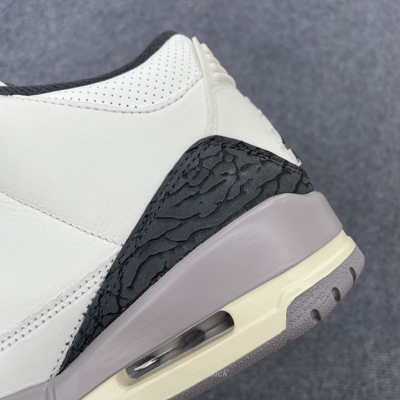 Air Jordan 3 Retro Cement Grey Ct8532 106 (10) - www.kitistry.com