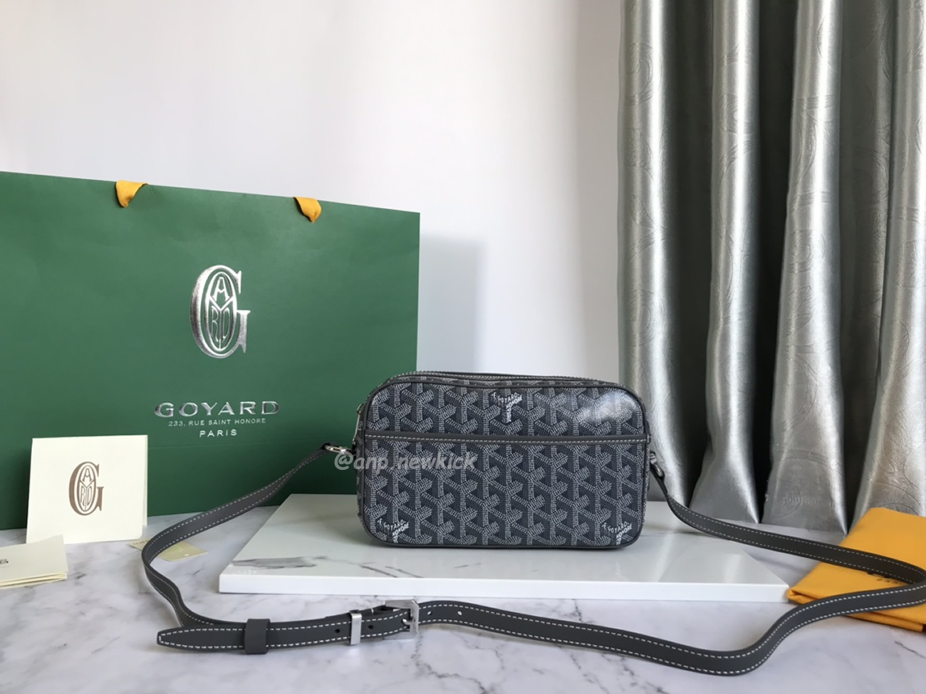 Goyard Cap Vert Camera Bag 13 Cm X 6.5 Cm X 22 Cm (19) - www.kitistry.com Goyard Cap Vert Camera Bag 13 Cm X 6.5 Cm X 22 Cm (19) - www.kitistry.com