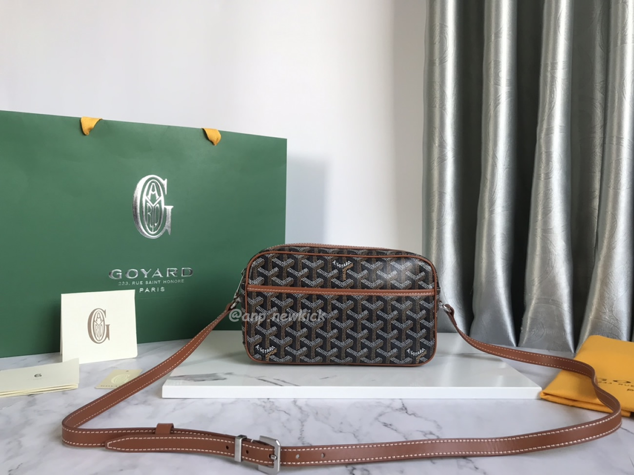Goyard Cap Vert Camera Bag 13 Cm X 6.5 Cm X 22 Cm (22) - www.kitistry.com Goyard Cap Vert Camera Bag 13 Cm X 6.5 Cm X 22 Cm (22) - www.kitistry.com