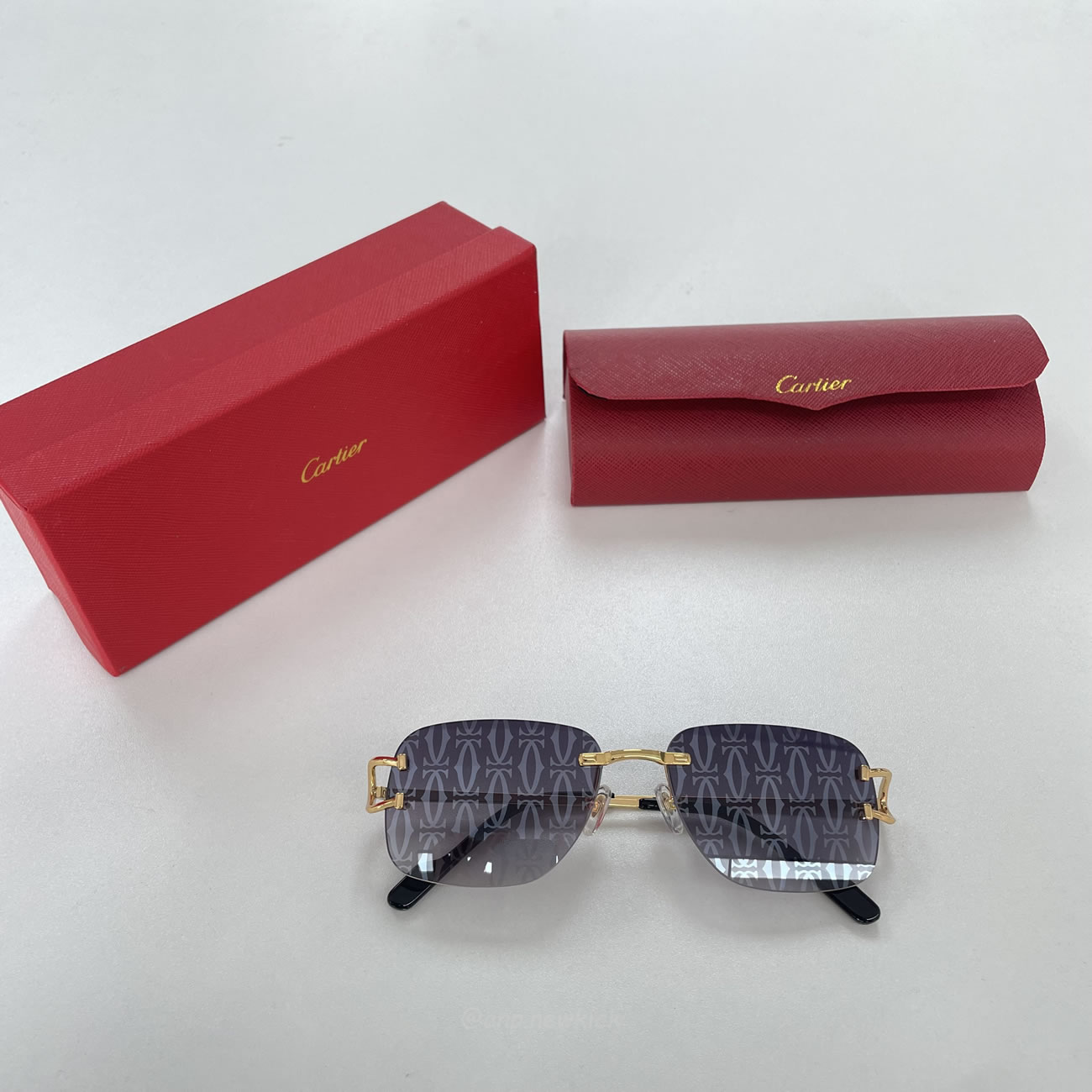 Cartier Eyewear Rimless Rectangle Frame Sunglasses (8) - www.kitistry.com Cartier Eyewear Rimless Rectangle Frame Sunglasses (8) - www.kitistry.com