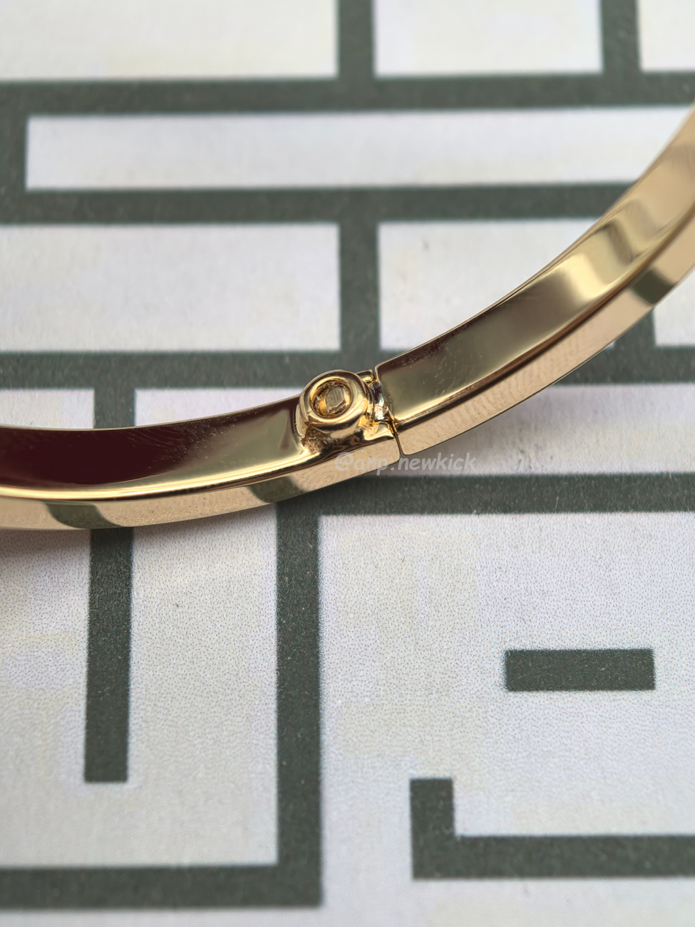 Cartier Love Bracelet Gold Silver (11) - www.kitistry.com Cartier Love Bracelet Gold Silver (11) - www.kitistry.com