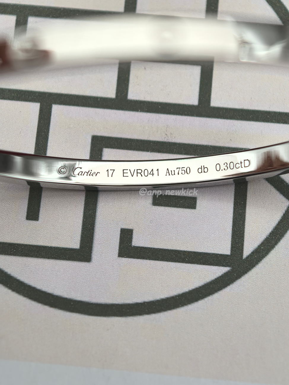 Cartier Love Bracelet Gold Silver (3) - www.kitistry.com Cartier Love Bracelet Gold Silver (3) - www.kitistry.com