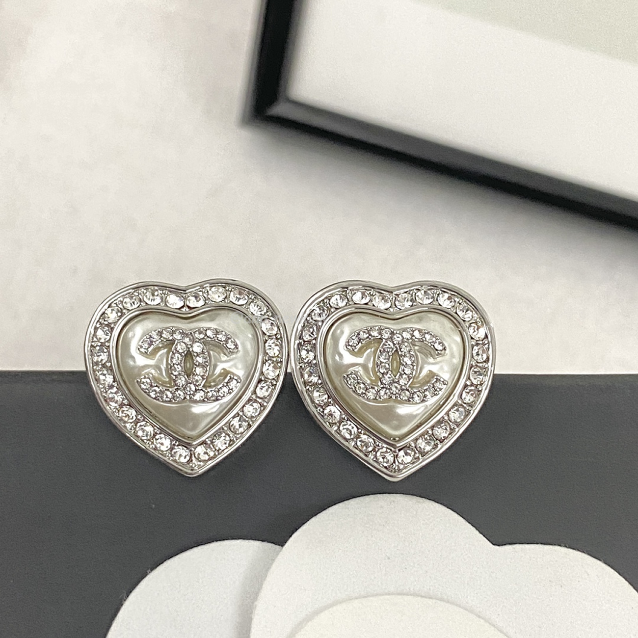 Chanel Cc Earrings (11) - www.kitistry.com