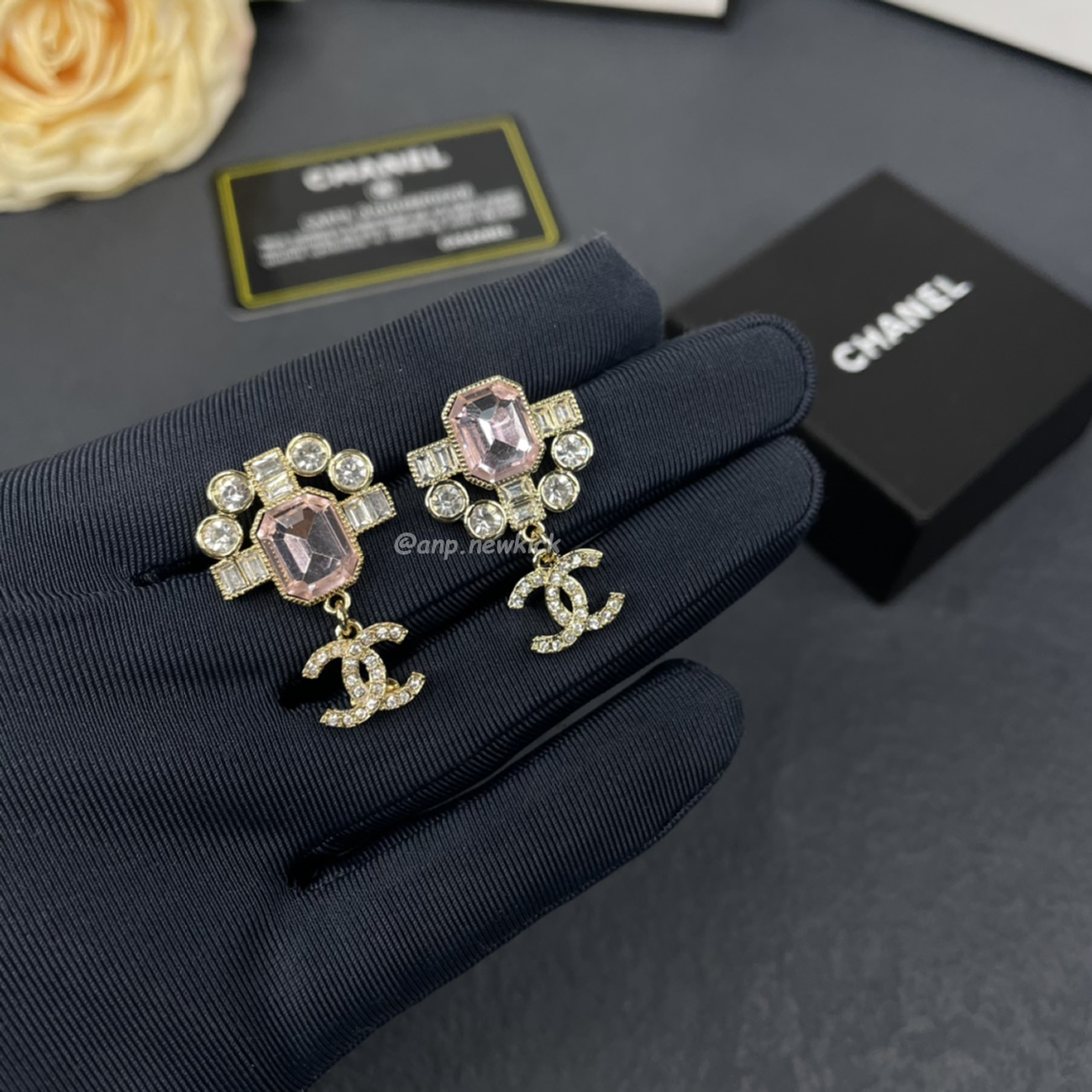 Chanel Cc Gold Earrings (11) - www.kitistry.com Chanel Cc Gold Earrings (11) - www.kitistry.com