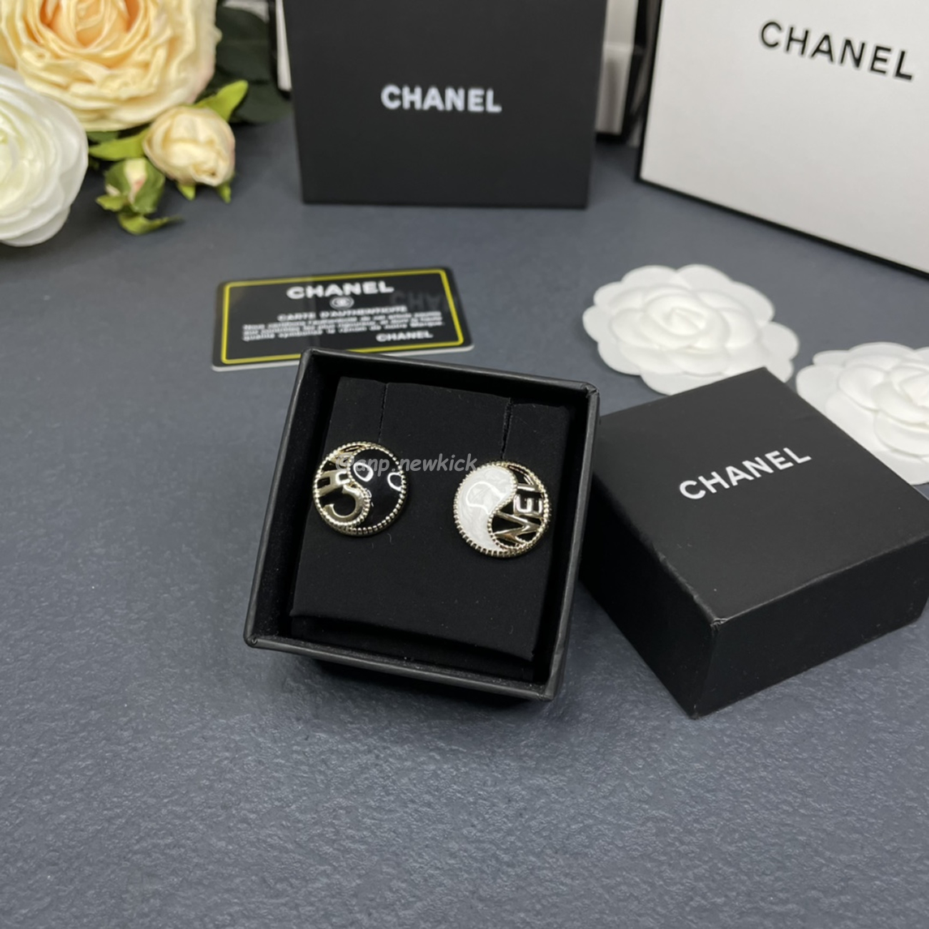 Chanel Cc Gold Earrings (17) - www.kitistry.com Chanel Cc Gold Earrings (17) - www.kitistry.com