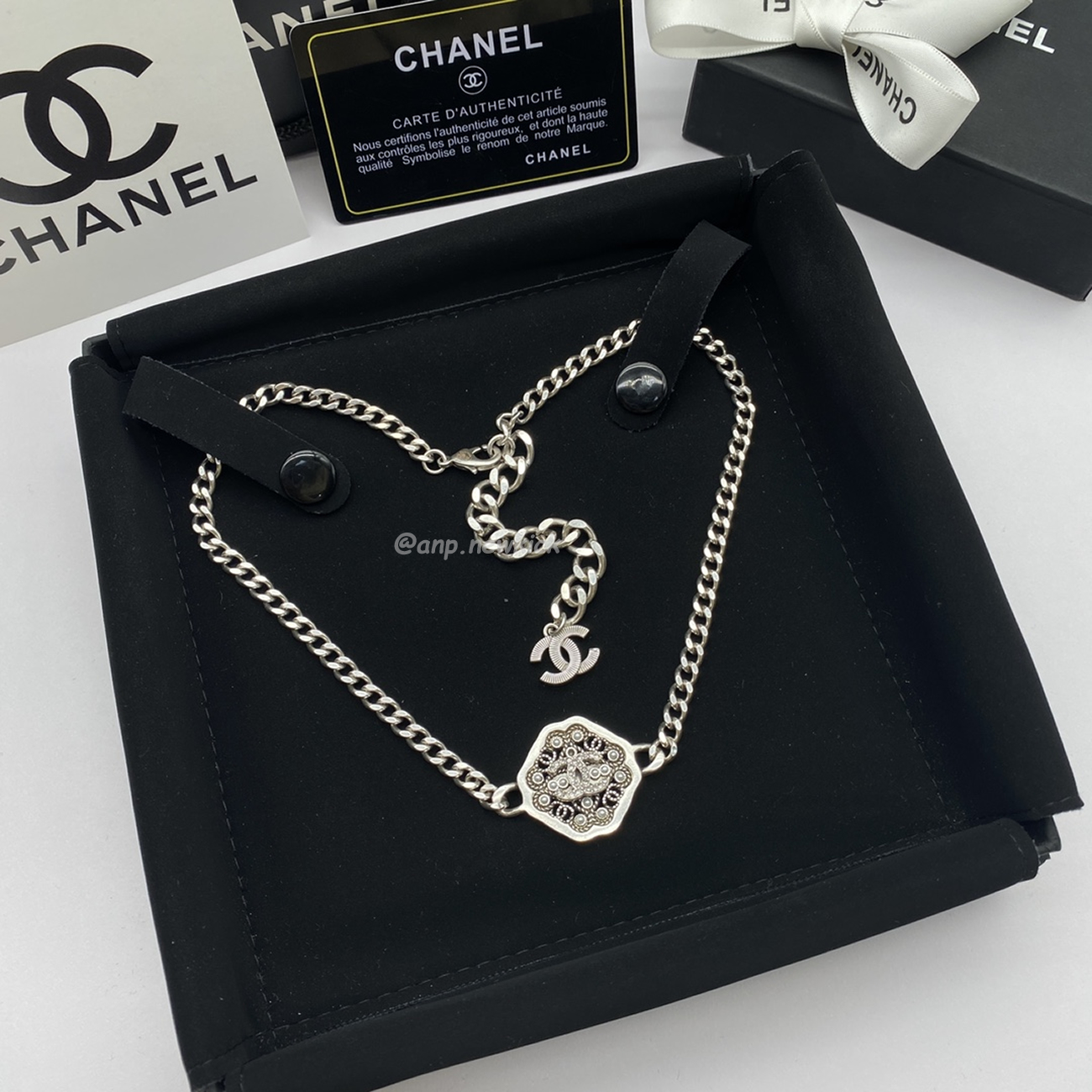 Chanel Cc Pearl Necklace (10) - www.kitistry.com Chanel Cc Pearl Necklace (10) - www.kitistry.com