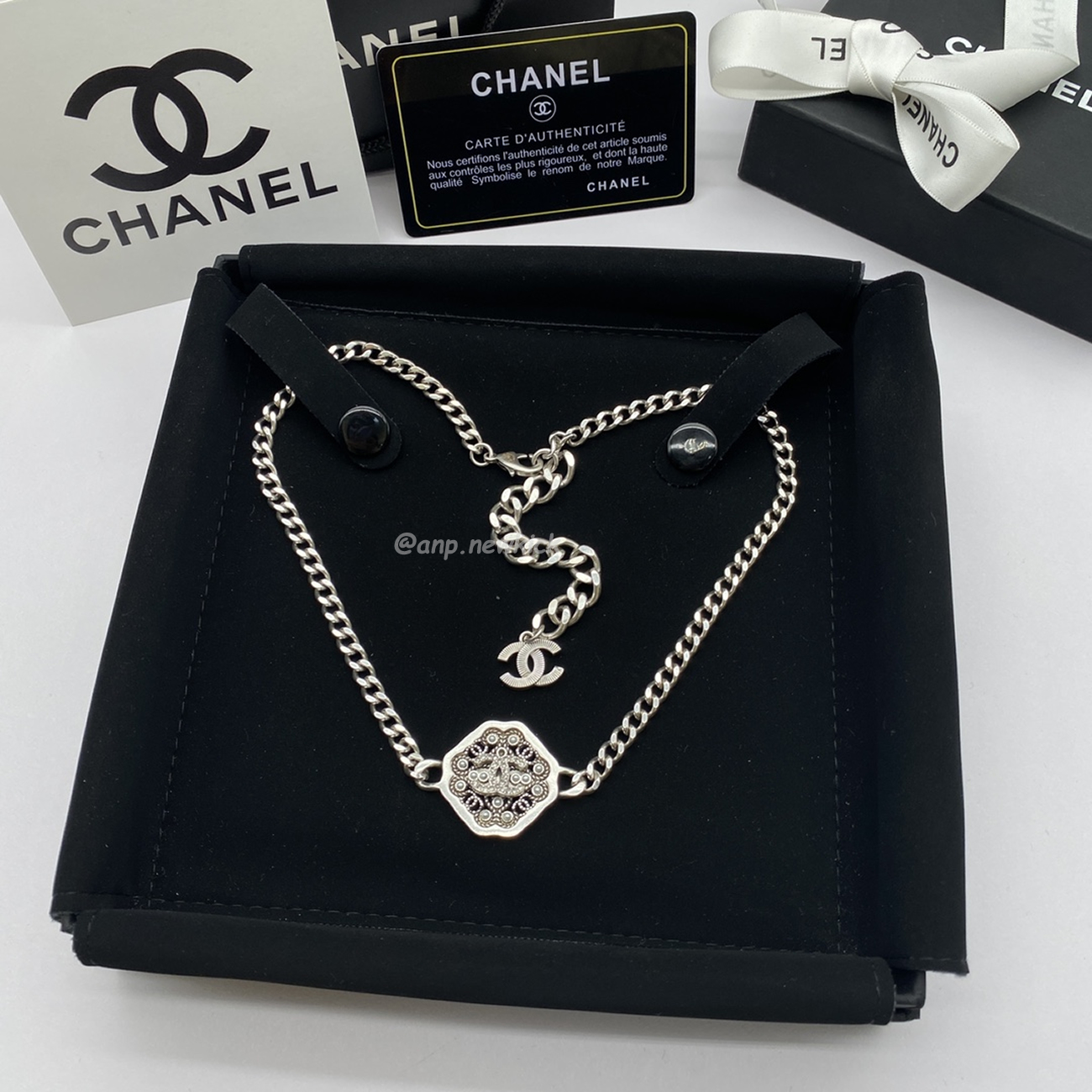 Chanel Cc Pearl Necklace (11) - www.kitistry.com Chanel Cc Pearl Necklace (11) - www.kitistry.com