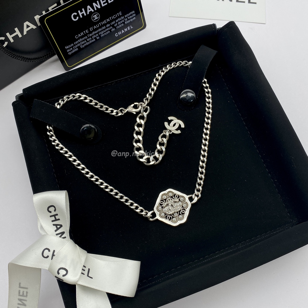 Chanel Cc Pearl Necklace (9) - www.kitistry.com Chanel Cc Pearl Necklace (9) - www.kitistry.com