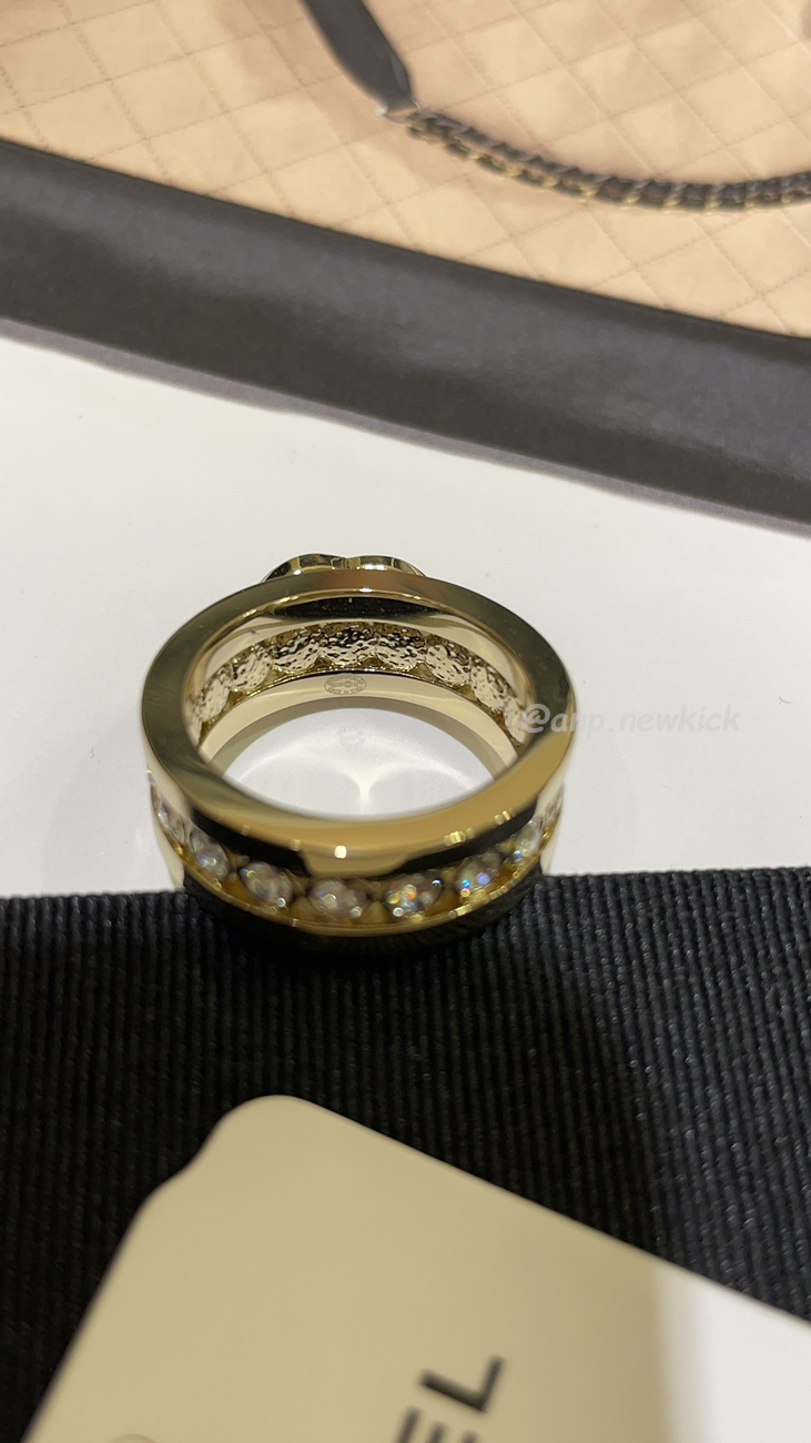 Chanel Hollowed Out Rhinestone Gold Cc Ring (2) - www.kitistry.com Chanel Hollowed Out Rhinestone Gold Cc Ring (2) - www.kitistry.com