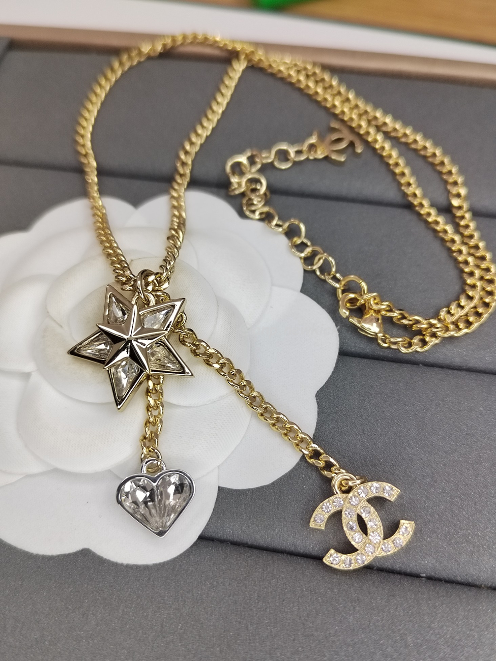 Chanel Cc Logo Star Heart Necklace (1) - www.kitistry.com Chanel Cc Logo Star Heart Necklace (1) - www.kitistry.com