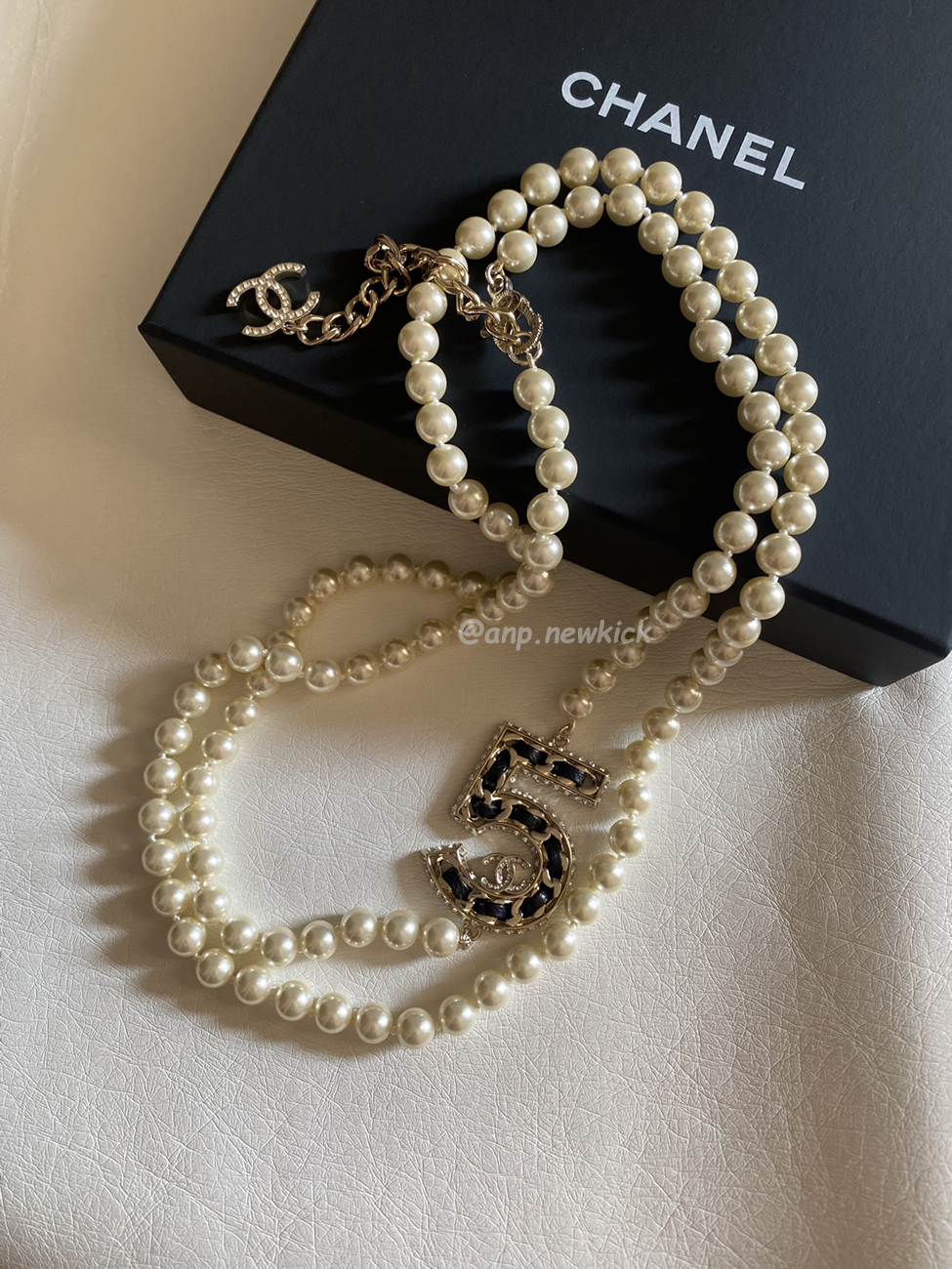 Chanel Pearl Necklace (7) - www.kitistry.com Chanel Pearl Necklace (7) - www.kitistry.com