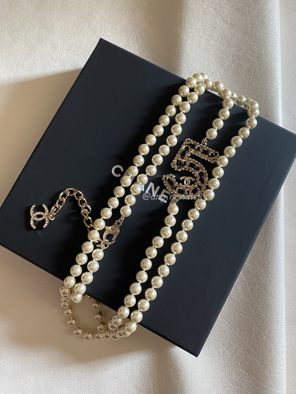 Chanel Pearl Necklace (8) - www.kitistry.com Chanel Pearl Necklace (8) - www.kitistry.com