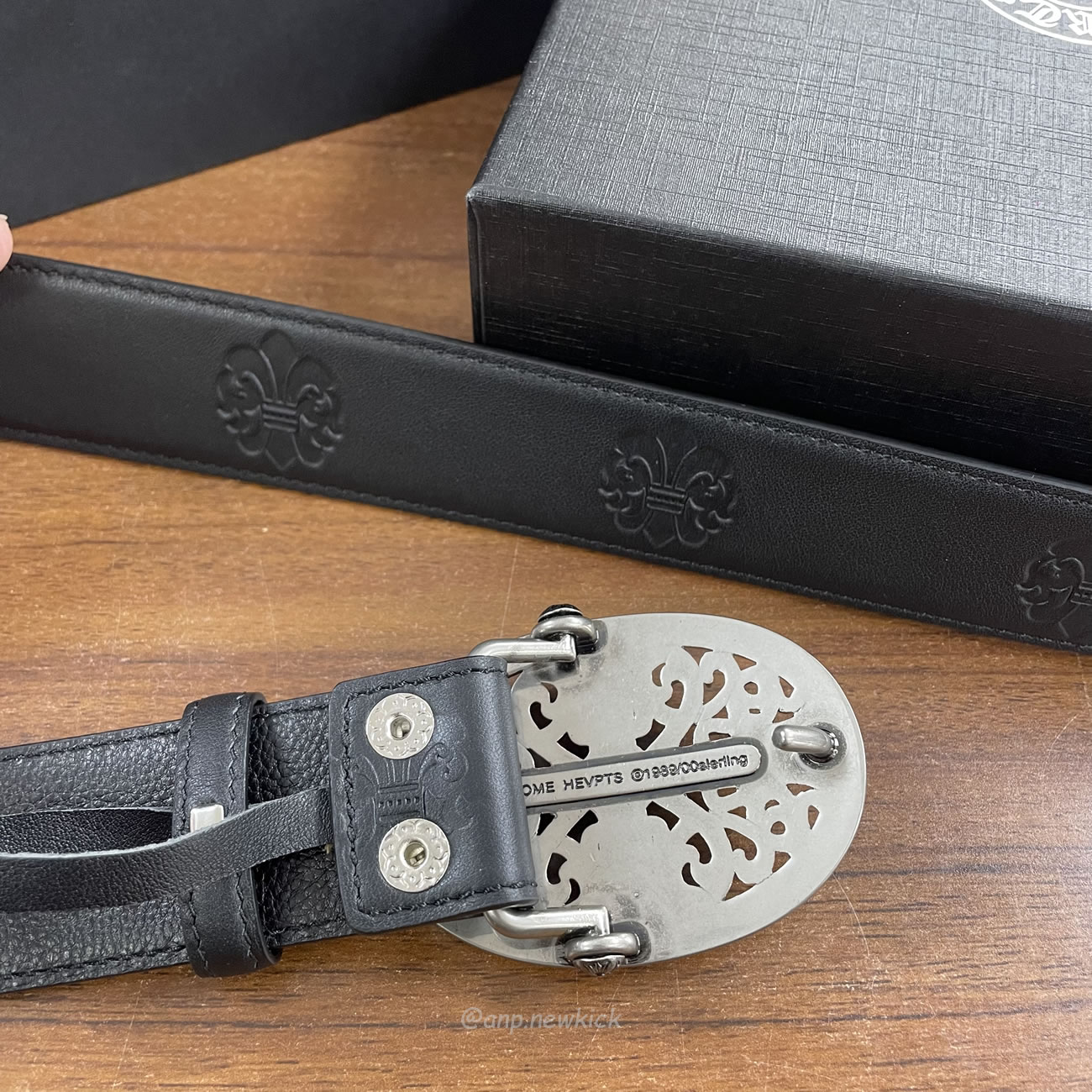 Chrome Hearts Classic Oval Cross Leather Belt Black (5) - www.kitistry.com Chrome Hearts Classic Oval Cross Leather Belt Black (5) - www.kitistry.com