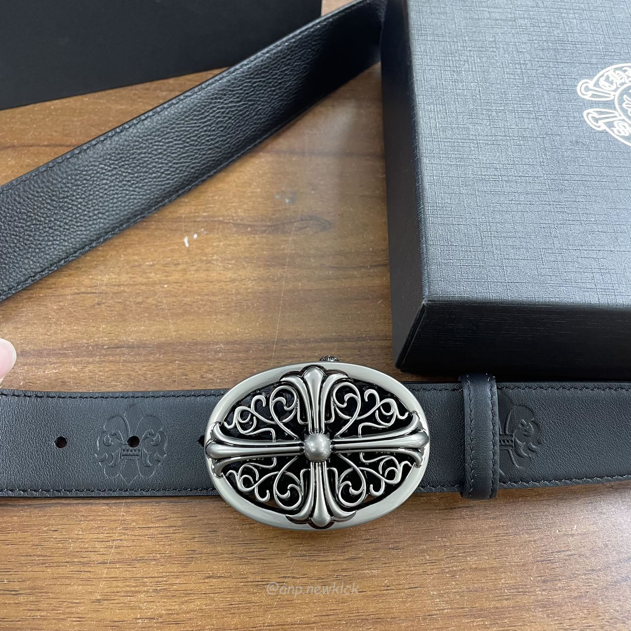 Chrome Hearts Classic Oval Cross Leather Belt Black (6) - www.kitistry.com Chrome Hearts Classic Oval Cross Leather Belt Black (6) - www.kitistry.com
