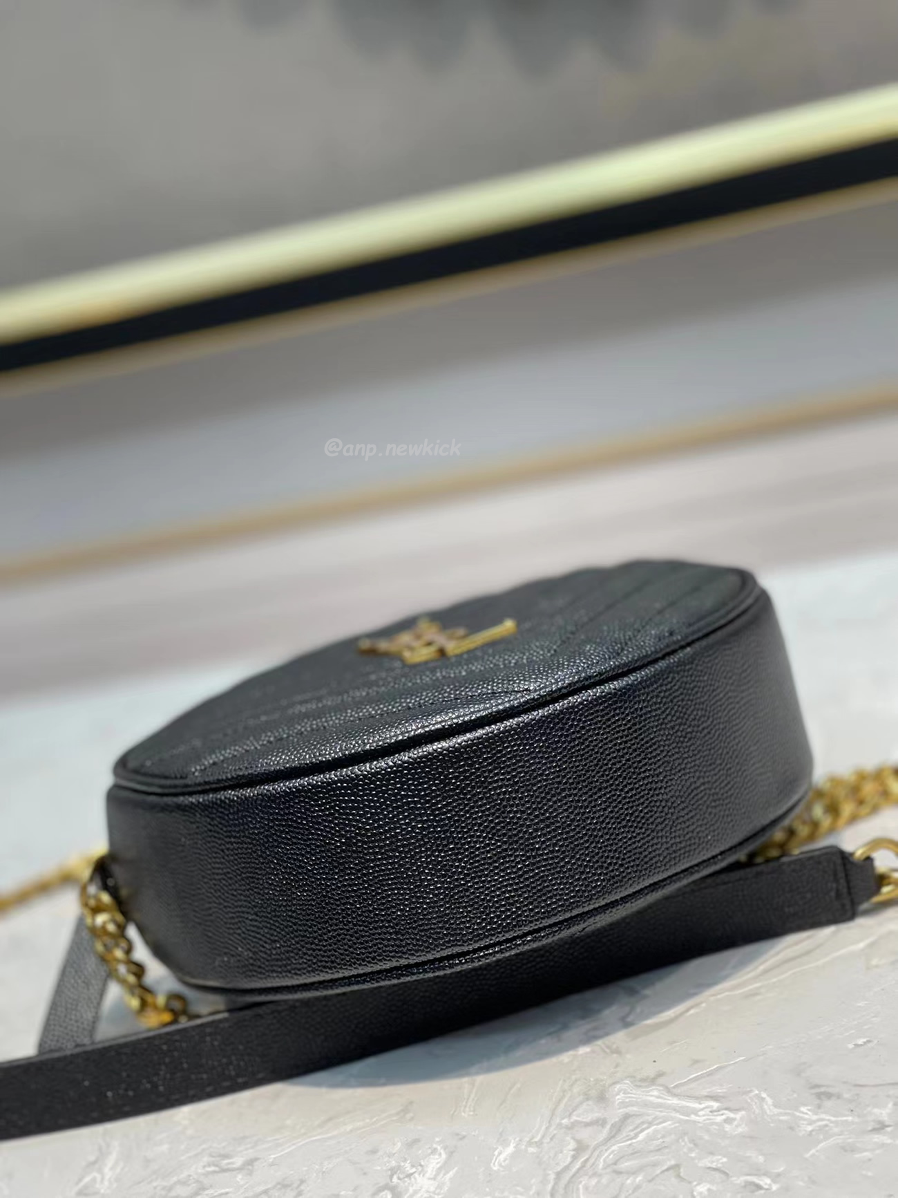 Saint Laurent Circular Quilted Crossbody Bag (7) - www.kitistry.com Saint Laurent Circular Quilted Crossbody Bag (7) - www.kitistry.com