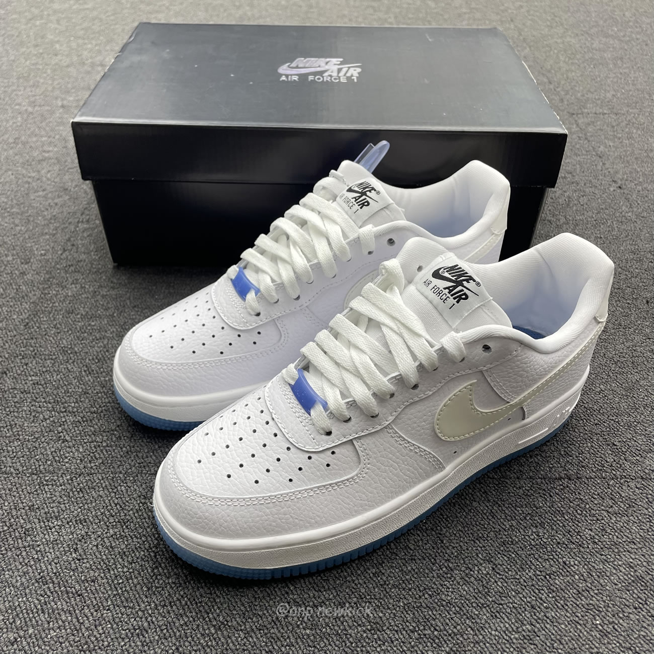 Nike Air Force 1 Low Uv Reactive Swoosh (womens) Da8301 101 (14) - www.kitistry.com Nike Air Force 1 Low Uv Reactive Swoosh (womens) Da8301 101 (14) - www.kitistry.com
