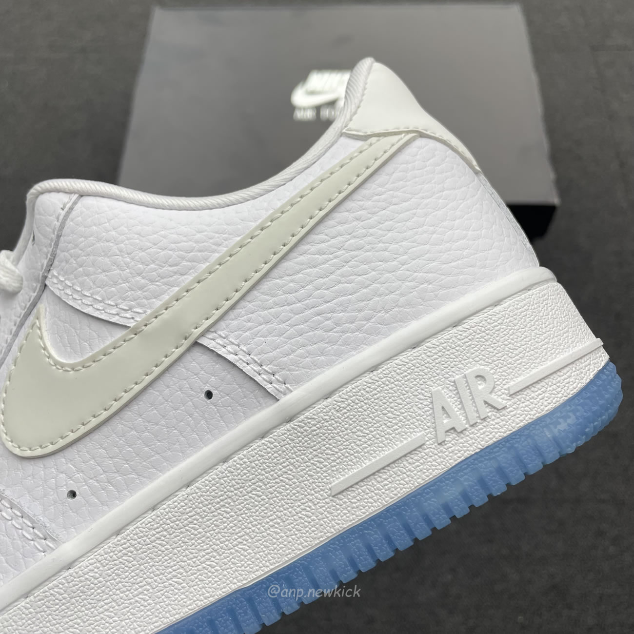 Nike Air Force 1 Low Uv Reactive Swoosh (womens) Da8301 101 (6) - www.kitistry.com Nike Air Force 1 Low Uv Reactive Swoosh (womens) Da8301 101 (6) - www.kitistry.com