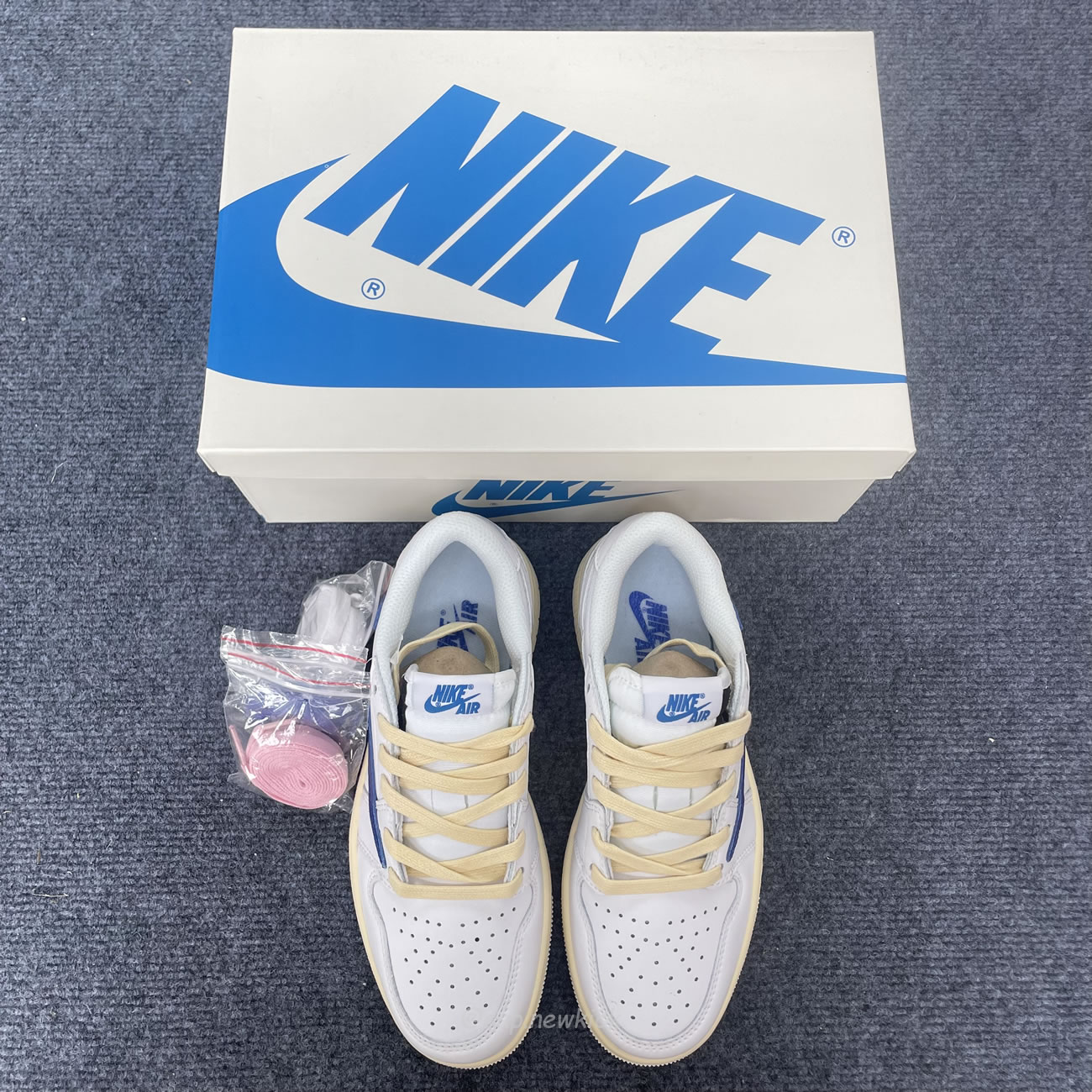 Travis Scott X Fragment Design X Air Jordan 1 Low White Blue Dh68369 186 (2) - www.kitistry.com
