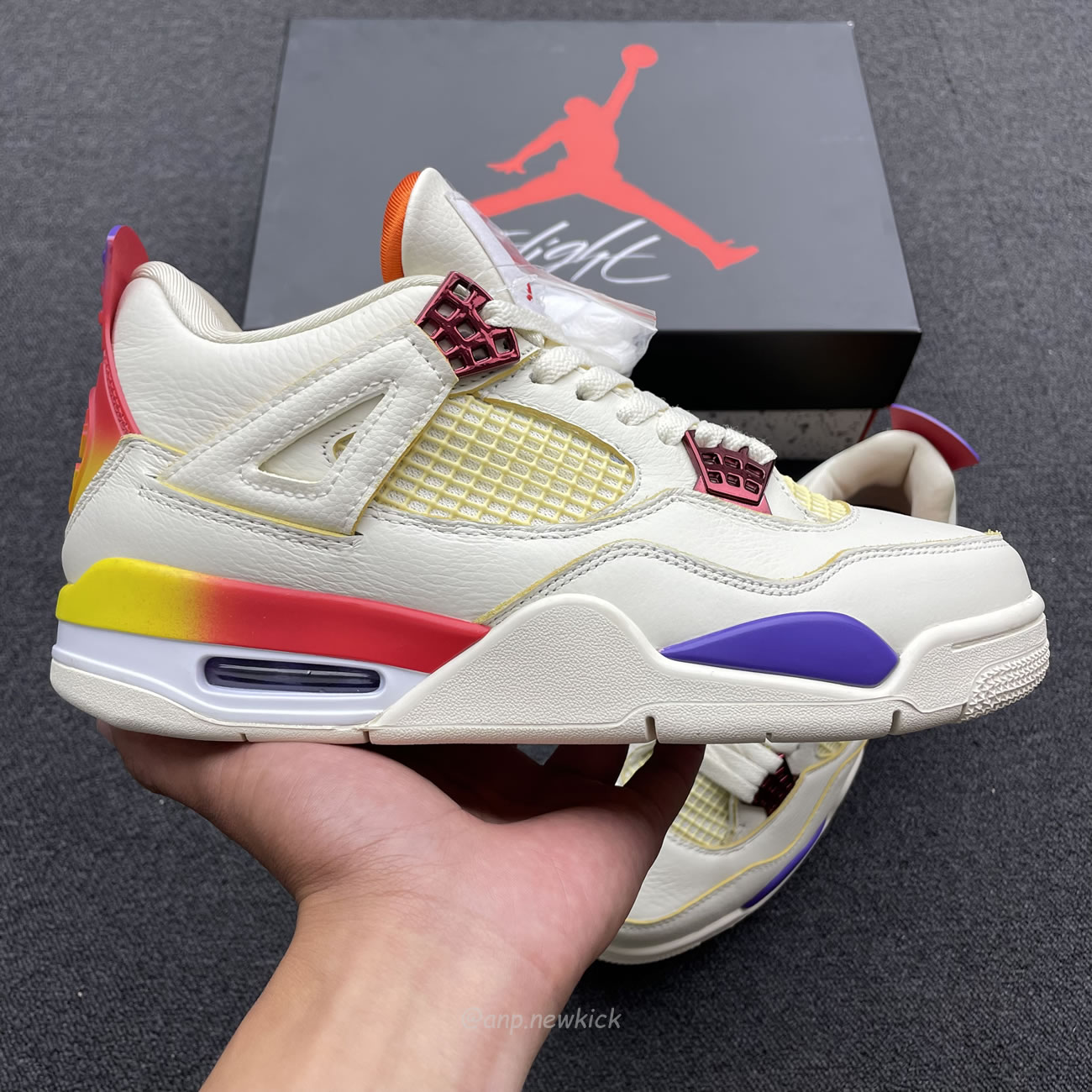 Air Jordan 4 Retro X J Balvin Multi Color Dh6927 901 (2) - www.kitistry.com Air Jordan 4 Retro X J Balvin Multi Color Dh6927 901 (2) - www.kitistry.com