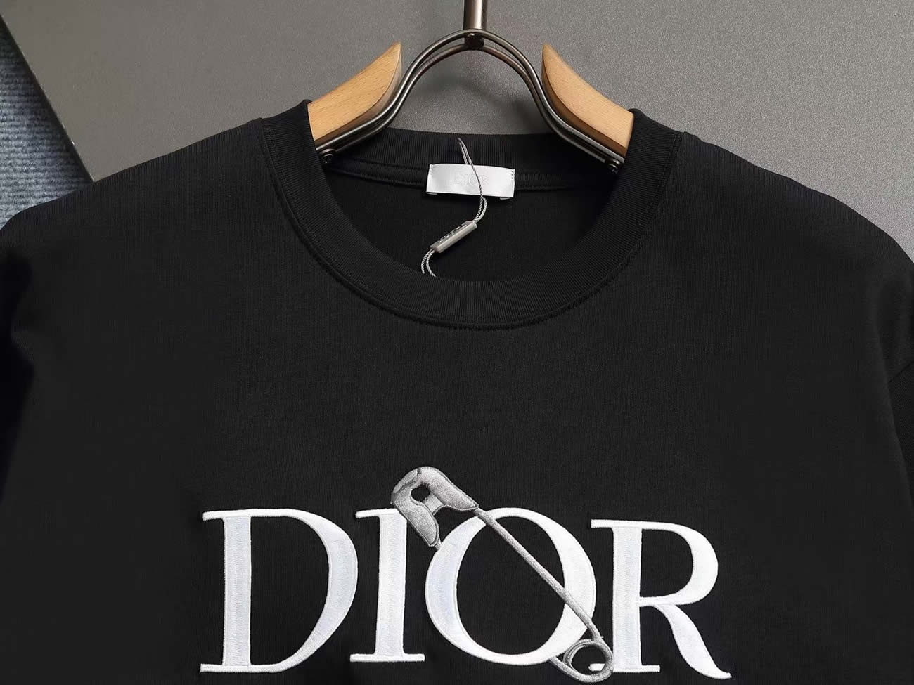Dior Knitted Crewneck Short Sleeve For Men Black White (9) - www.kitistry.com Dior Knitted Crewneck Short Sleeve For Men Black White (9) - www.kitistry.com