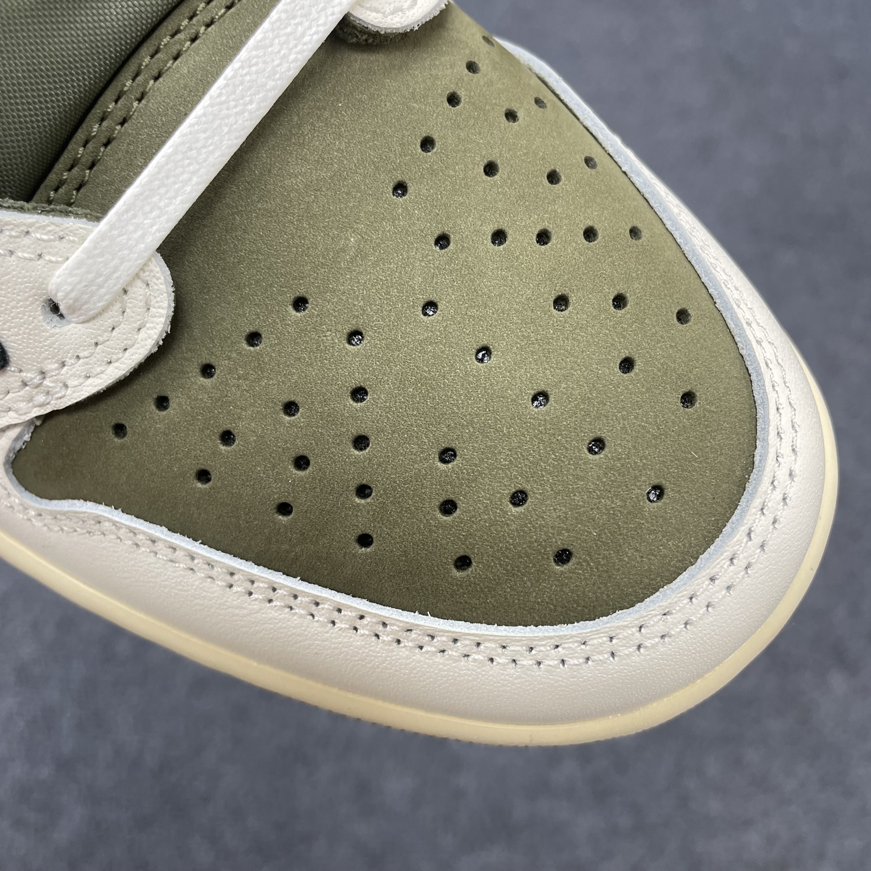 Travis Scott X Air Jordan 1 Low Og Sp Medium Olive Dm7866 200 (34) - www.kitistry.com Travis Scott X Air Jordan 1 Low Og Sp Medium Olive Dm7866 200 (34) - www.kitistry.com