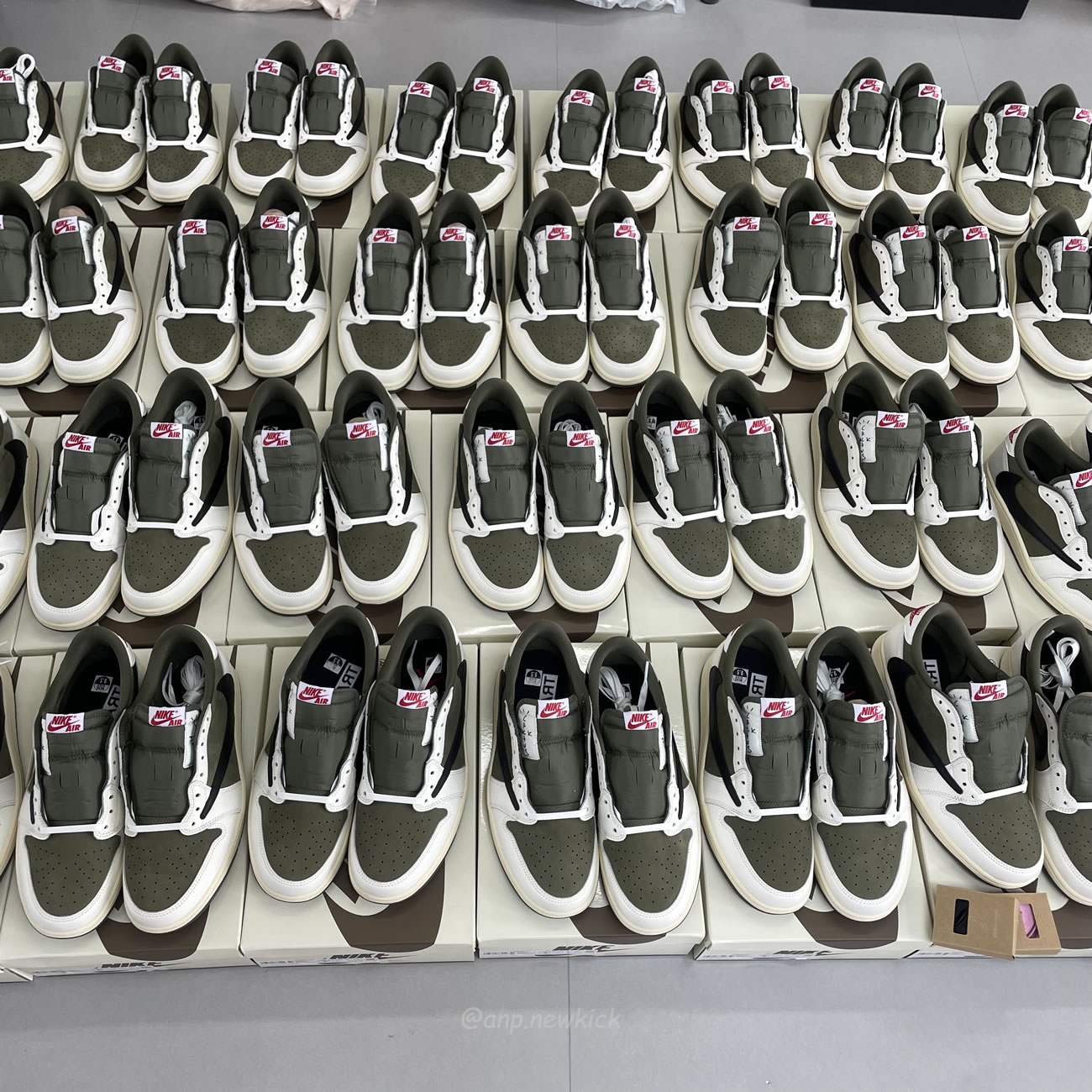 Travis Scott X Air Jordan 1 Low Og Sp Medium Olive Dm7866 200 (7) - www.kitistry.com Travis Scott X Air Jordan 1 Low Og Sp Medium Olive Dm7866 200 (7) - www.kitistry.com