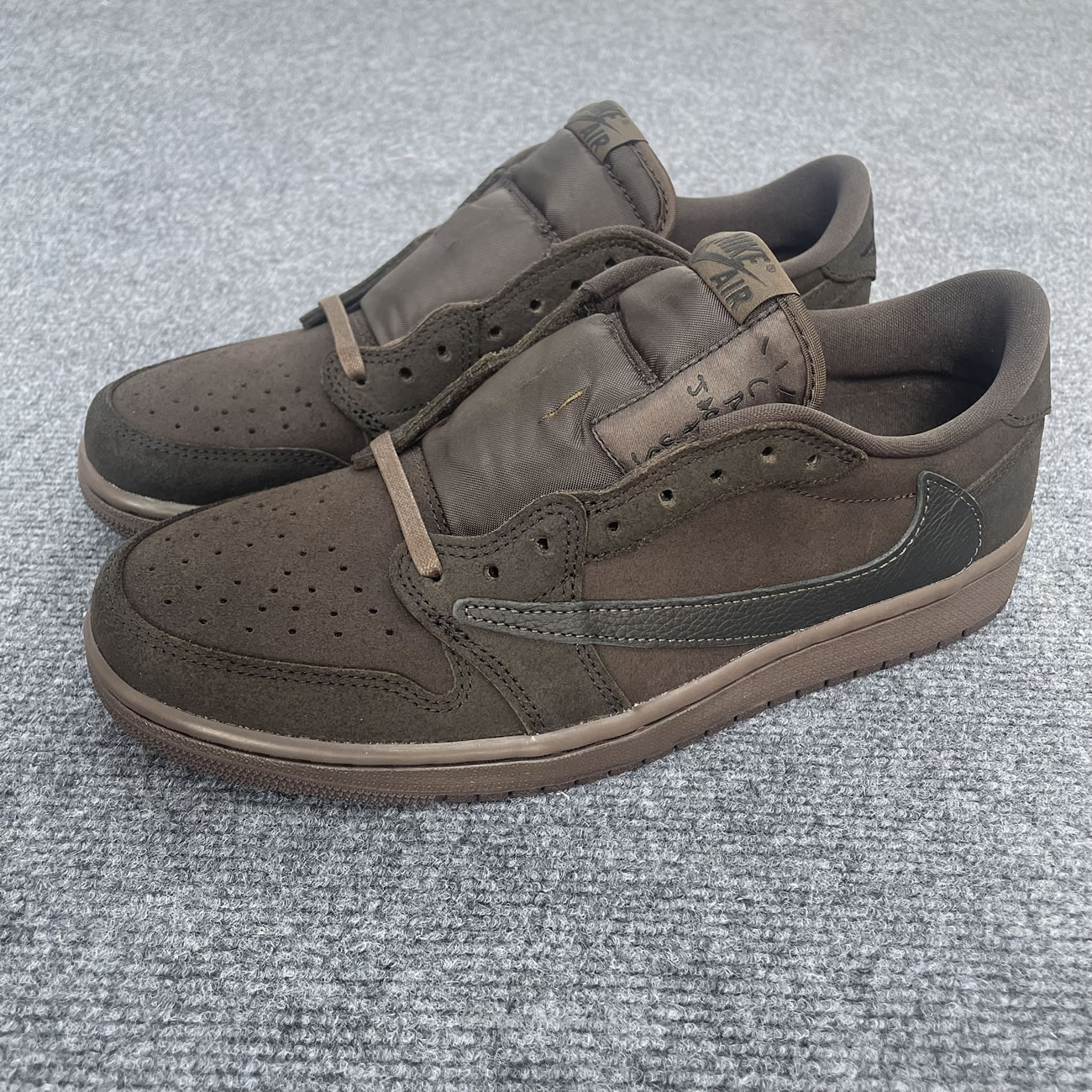 Travis Scott X Air Jordan 1 Low Og Velvet Brown Dm7866 202 (11) - www.kitistry.com