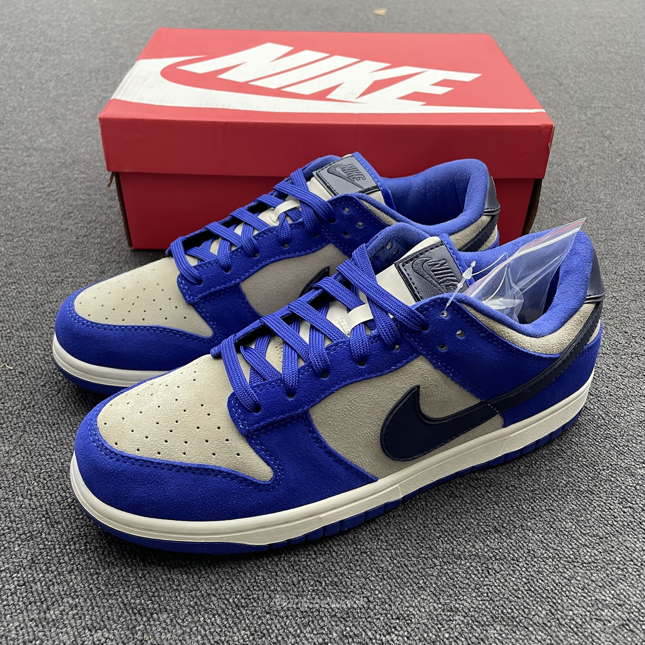 Nike Dunk Low Lx Blue Suede Womens Dv7411 400 (6) - www.kitistry.com