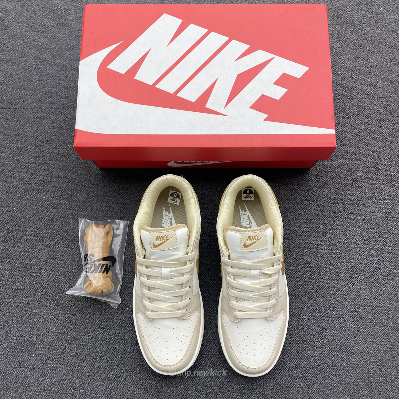 Nike Dunk Low Gold Swoosh Dx5930 001 (5) - www.kitistry.com Nike Dunk Low Gold Swoosh Dx5930 001 (5) - www.kitistry.com