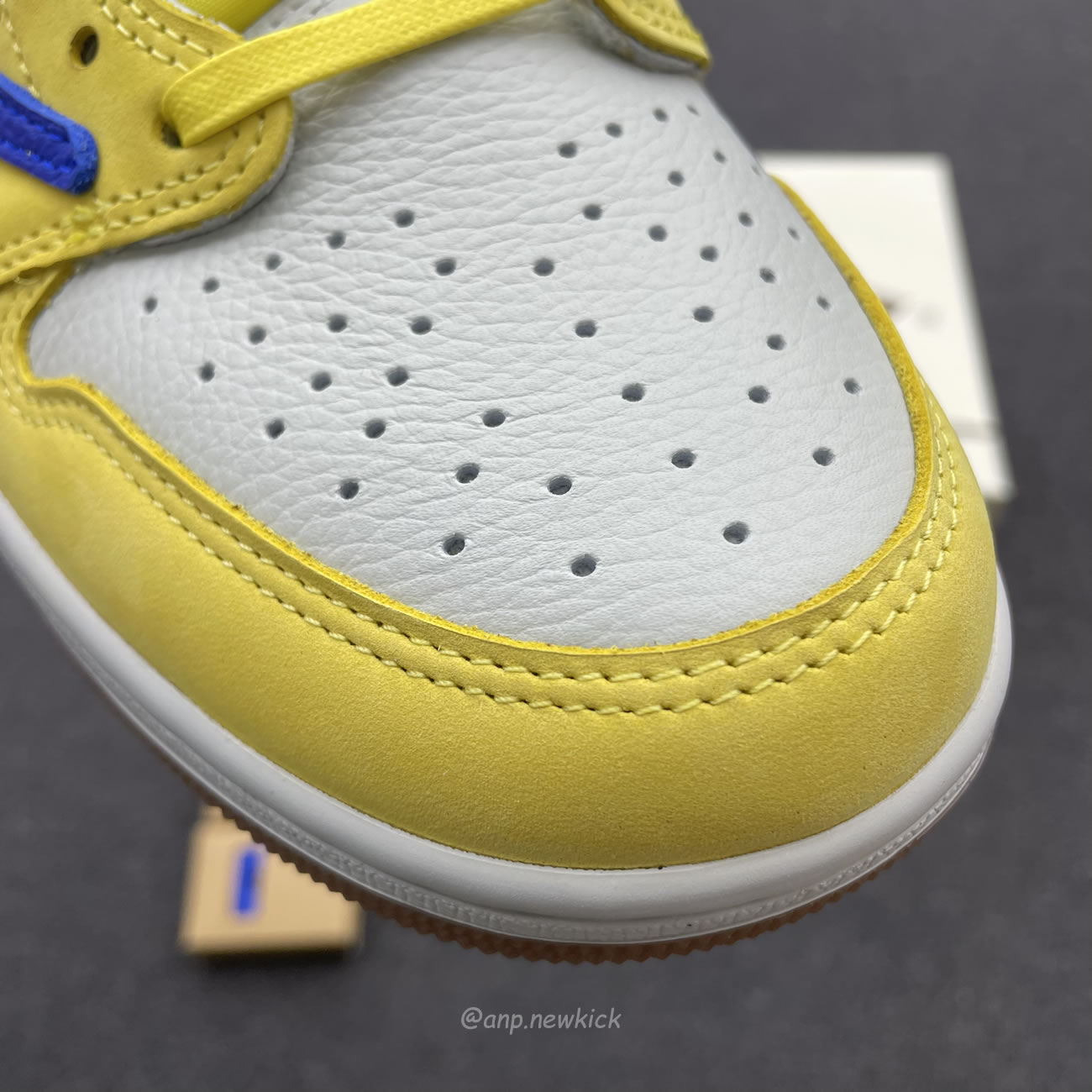 Travis Scott X Nike Air Jordan 1 Retro Low Og Sp Canary Dz4137 700 (8) - www.kitistry.com
