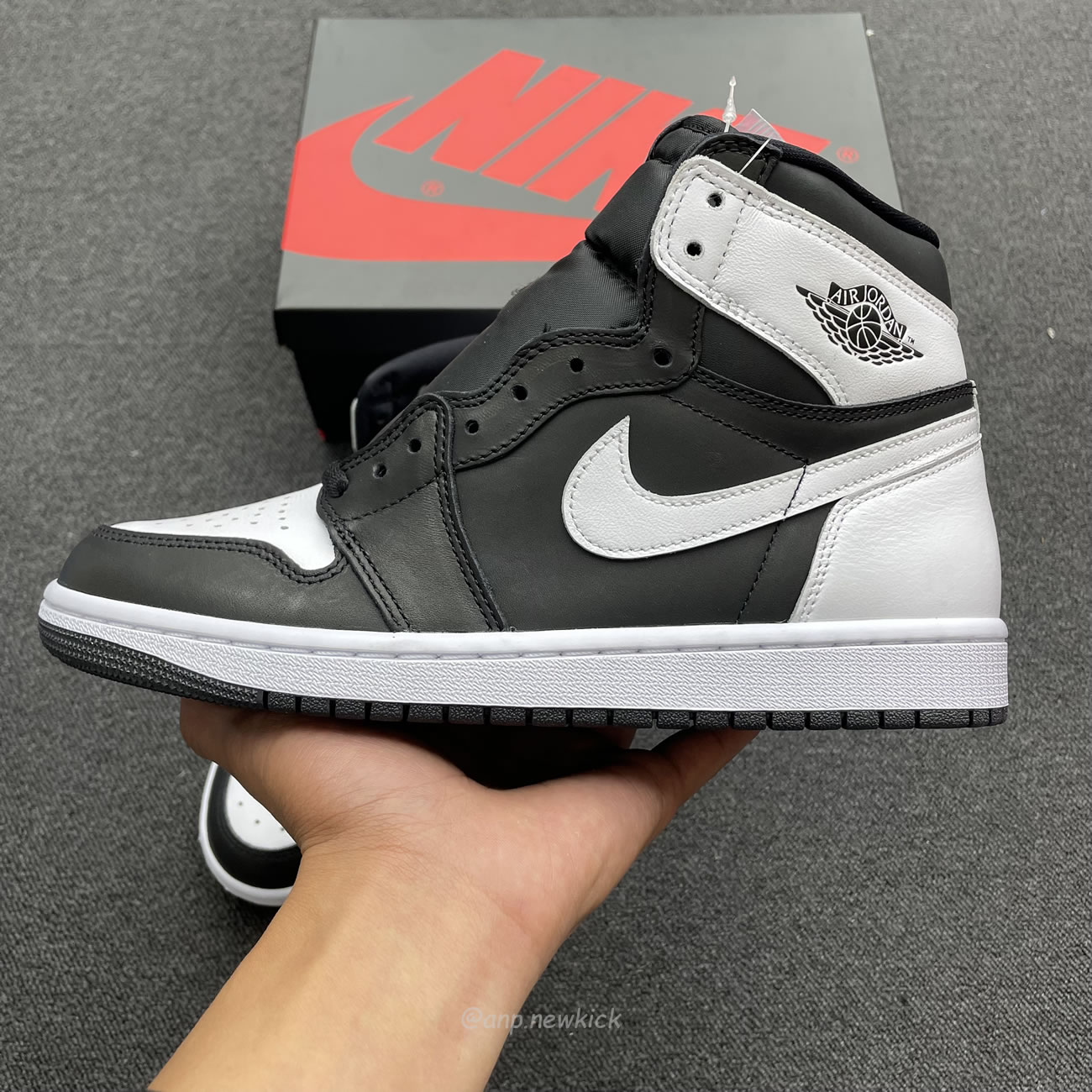 Air Jordan 1 Retro High Og Black White Dz5485 010 (8) - www.kitistry.com Air Jordan 1 Retro High Og Black White Dz5485 010 (8) - www.kitistry.com