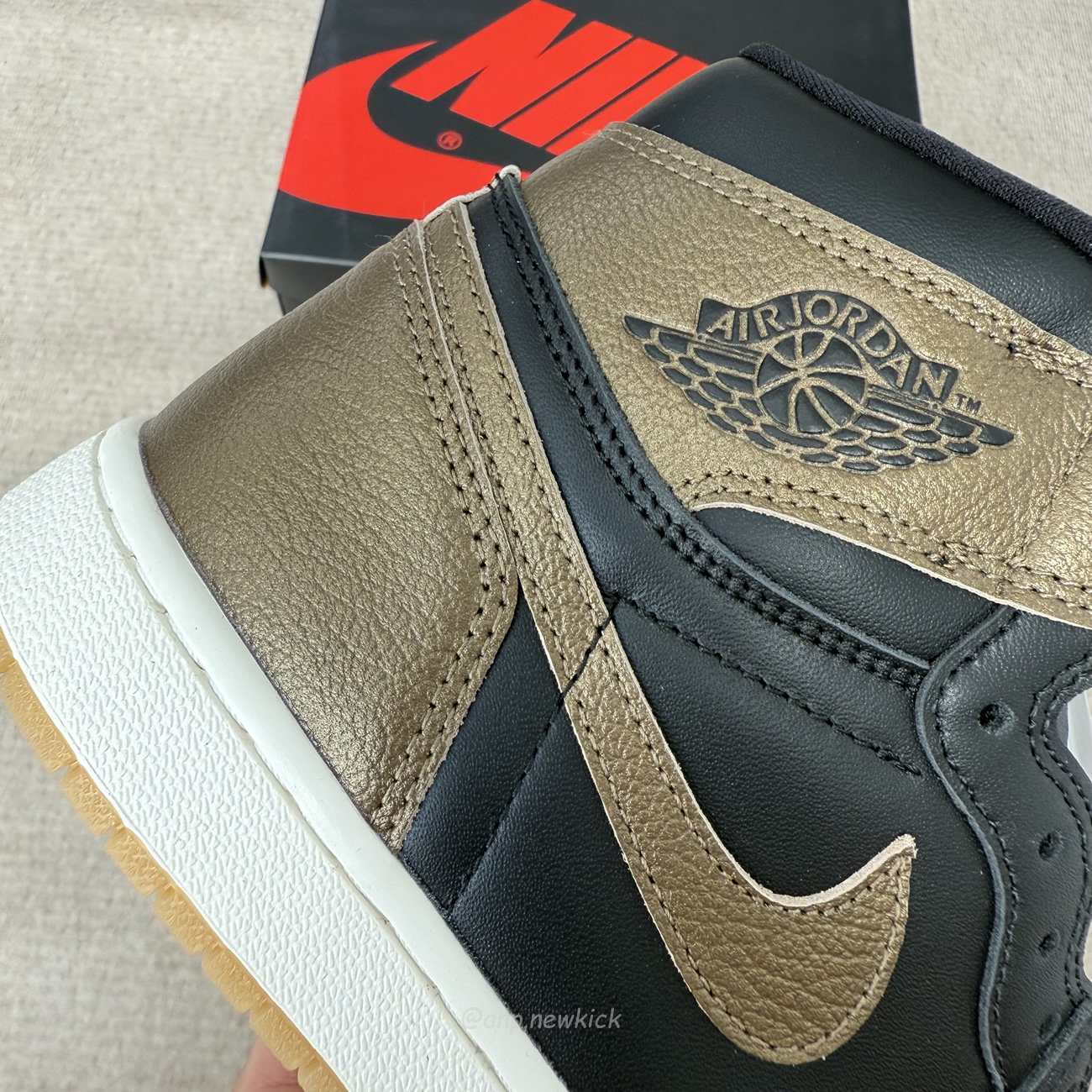Air Jordan 1 Retro High Og Black Metallic Gold Dz5485 071 (8) - www.kitistry.com Air Jordan 1 Retro High Og Black Metallic Gold Dz5485 071 (8) - www.kitistry.com