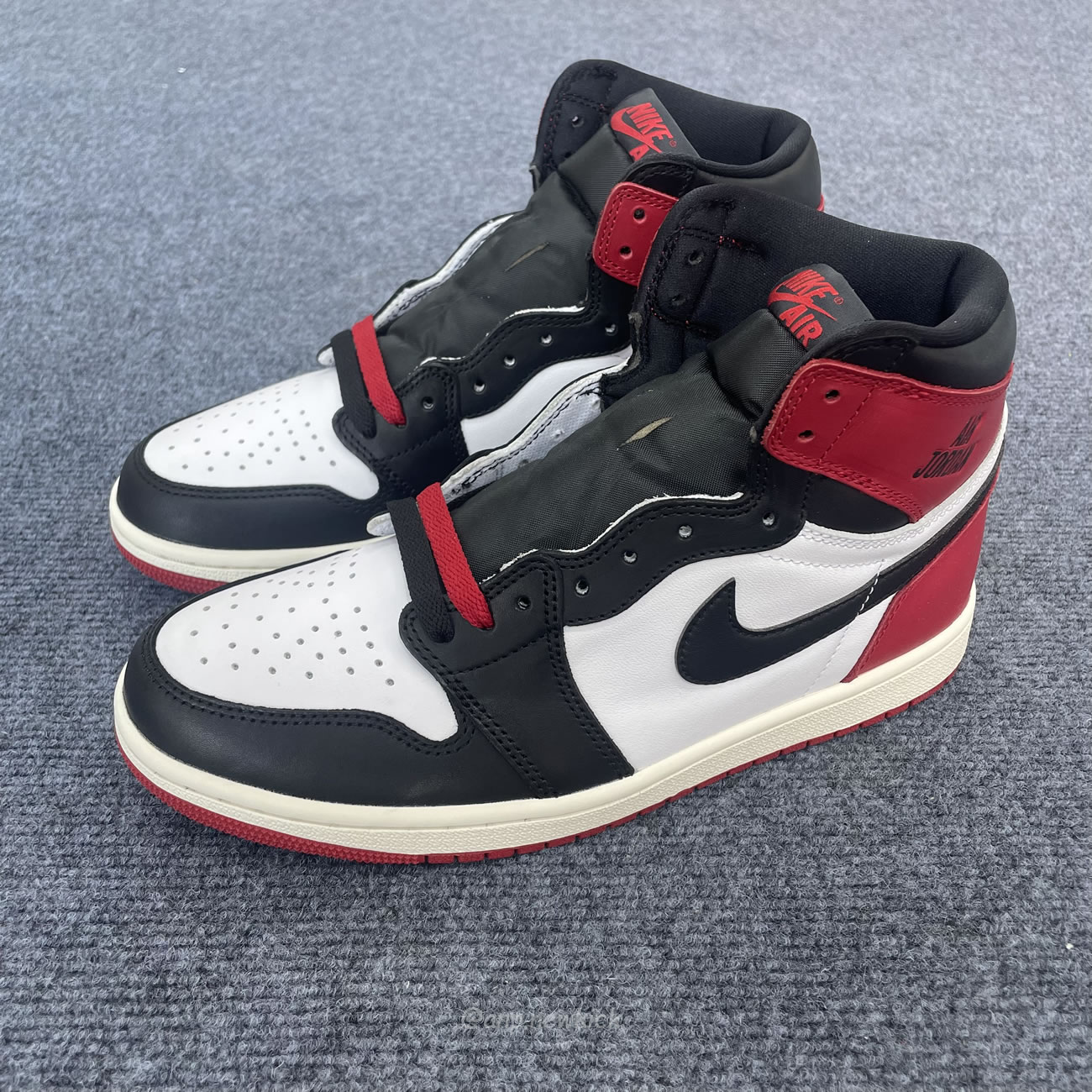 Air Jordan 1 High Og Black Toe Reimagined Dz5485 106 (4) - www.kitistry.com Air Jordan 1 High Og Black Toe Reimagined Dz5485 106 (4) - www.kitistry.com