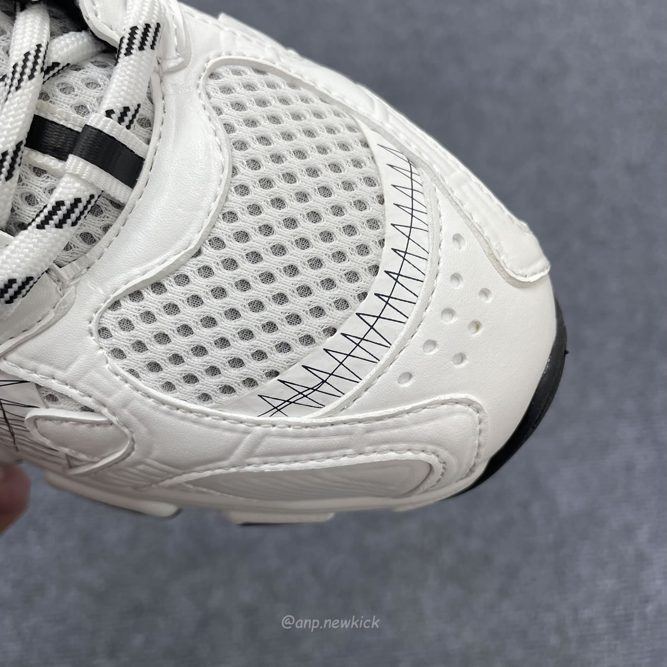 Dior Chrono Sneaker Mesh With White Black 19w White (2) - www.kitistry.com Dior Chrono Sneaker Mesh With White Black 19w White (2) - www.kitistry.com