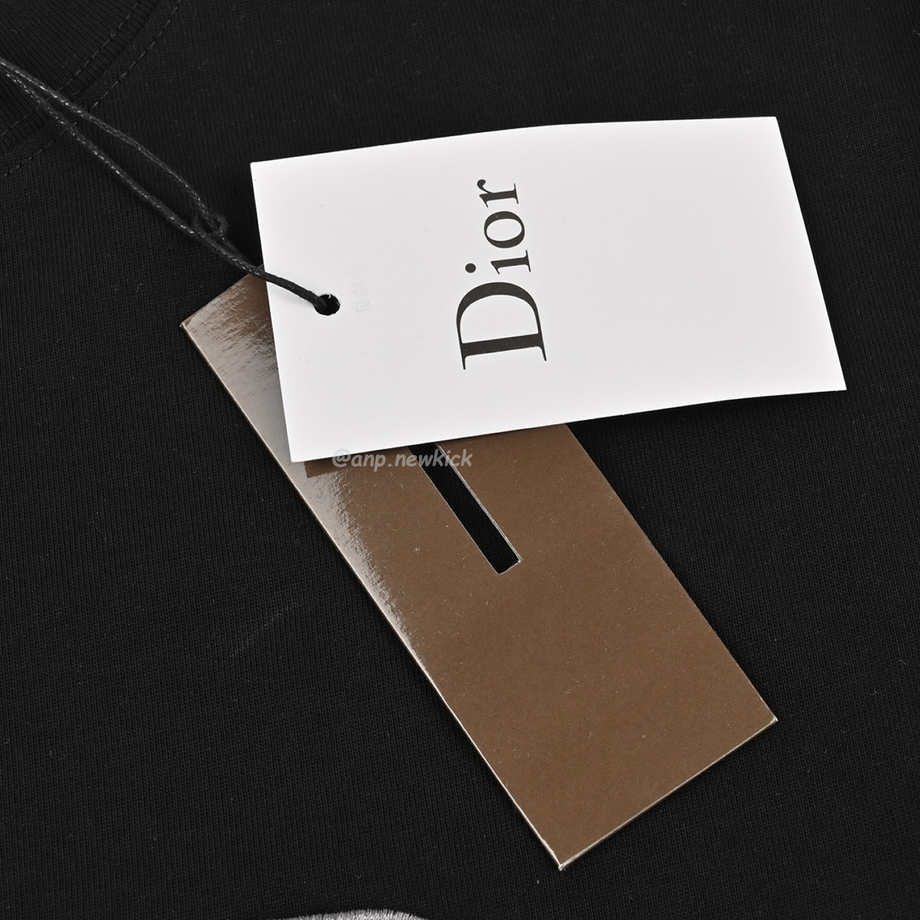 Dior Classic Letter Pin Embroidered Round Neck Short Sleeved T Shirt (8) - www.kitistry.com Dior Classic Letter Pin Embroidered Round Neck Short Sleeved T Shirt (8) - www.kitistry.com
