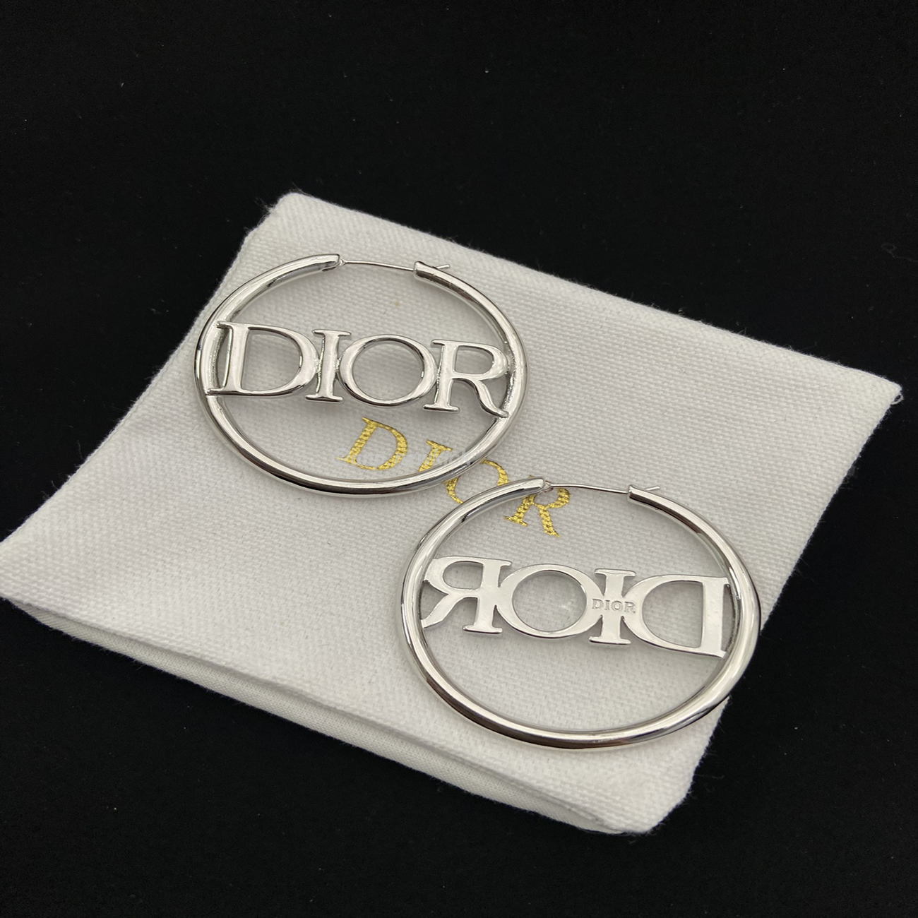 Dior Earring (10) - www.kitistry.com Dior Earring (10) - www.kitistry.com