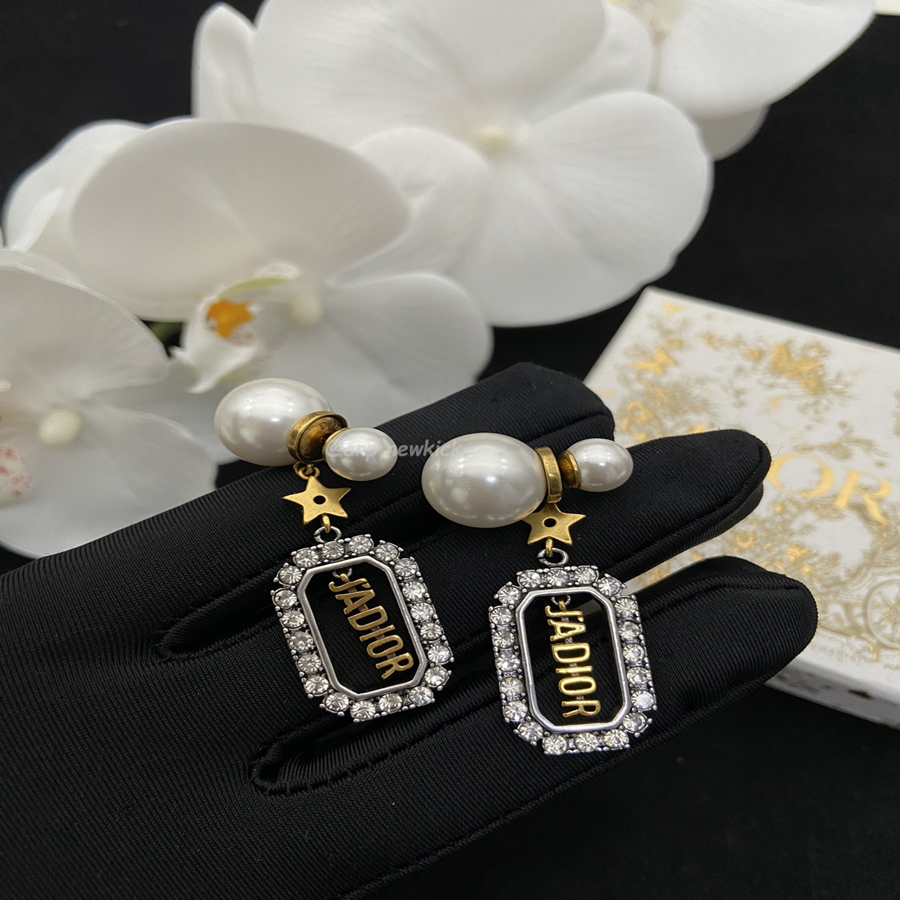 Dior Earring (15) - www.kitistry.com Dior Earring (15) - www.kitistry.com