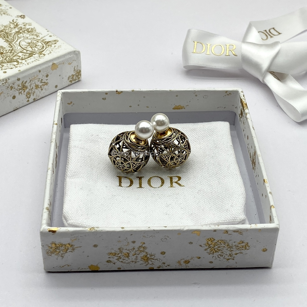 Dior Earring (23) - www.kitistry.com Dior Earring (23) - www.kitistry.com