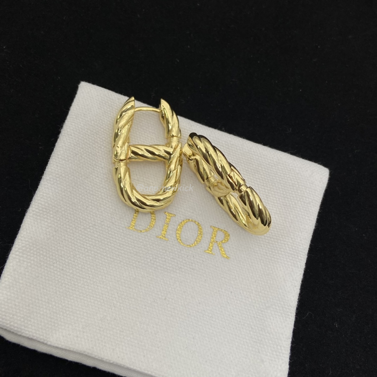 Dior Earring (4) - www.kitistry.com Dior Earring (4) - www.kitistry.com