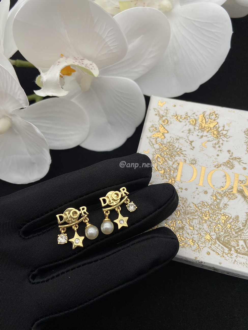 Dior Earrings (12) - www.kitistry.com Dior Earrings (12) - www.kitistry.com
