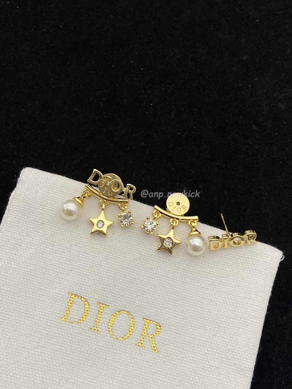 Dior Earrings (8) - www.kitistry.com Dior Earrings (8) - www.kitistry.com