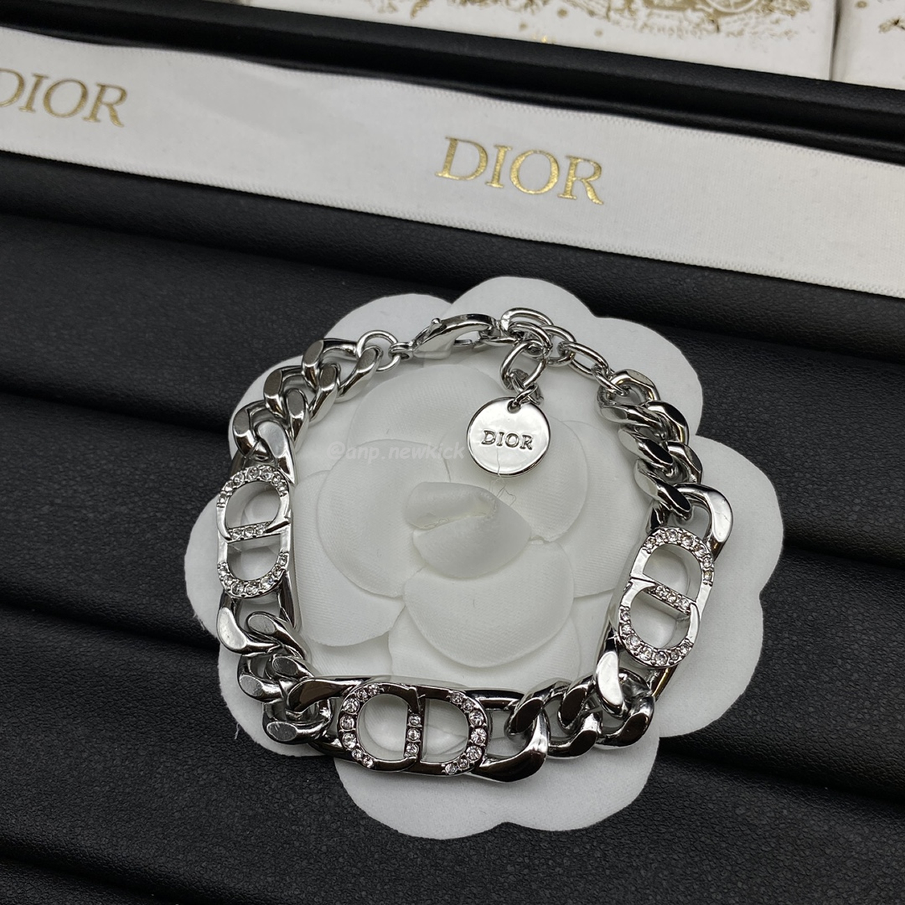 Dior Necklace (13) - www.kitistry.com Dior Necklace (13) - www.kitistry.com