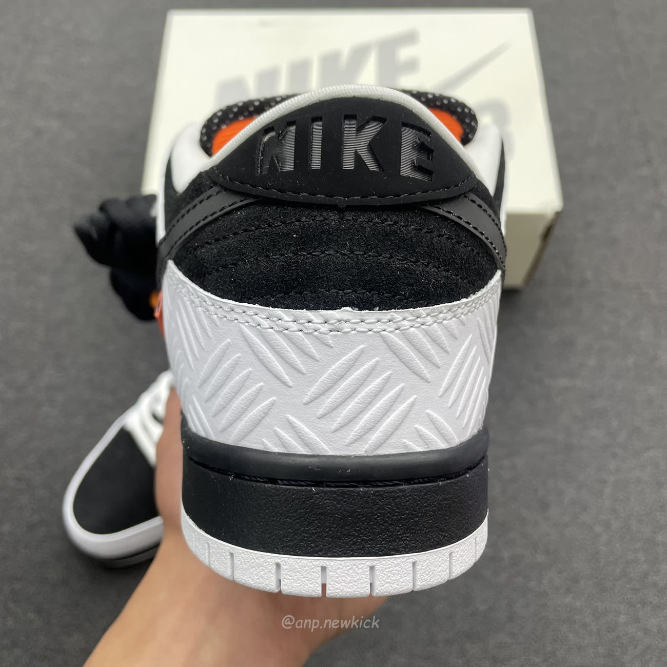 Nike Sb Dunk Low Tightbooth Fd2629 100 (8) - www.kitistry.com Nike Sb Dunk Low Tightbooth Fd2629 100 (8) - www.kitistry.com