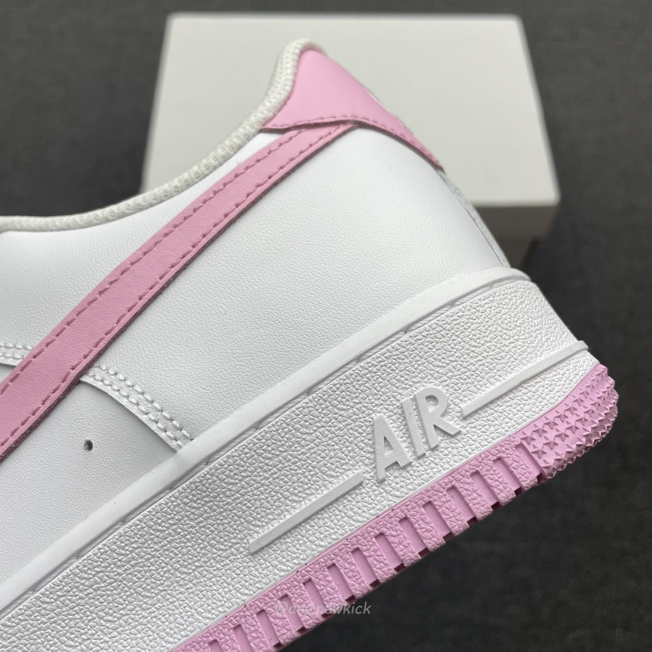 Nike Air Force 1 Low 07 Bubblegum Fj4146 101 (2) - www.kitistry.com Nike Air Force 1 Low 07 Bubblegum Fj4146 101 (2) - www.kitistry.com